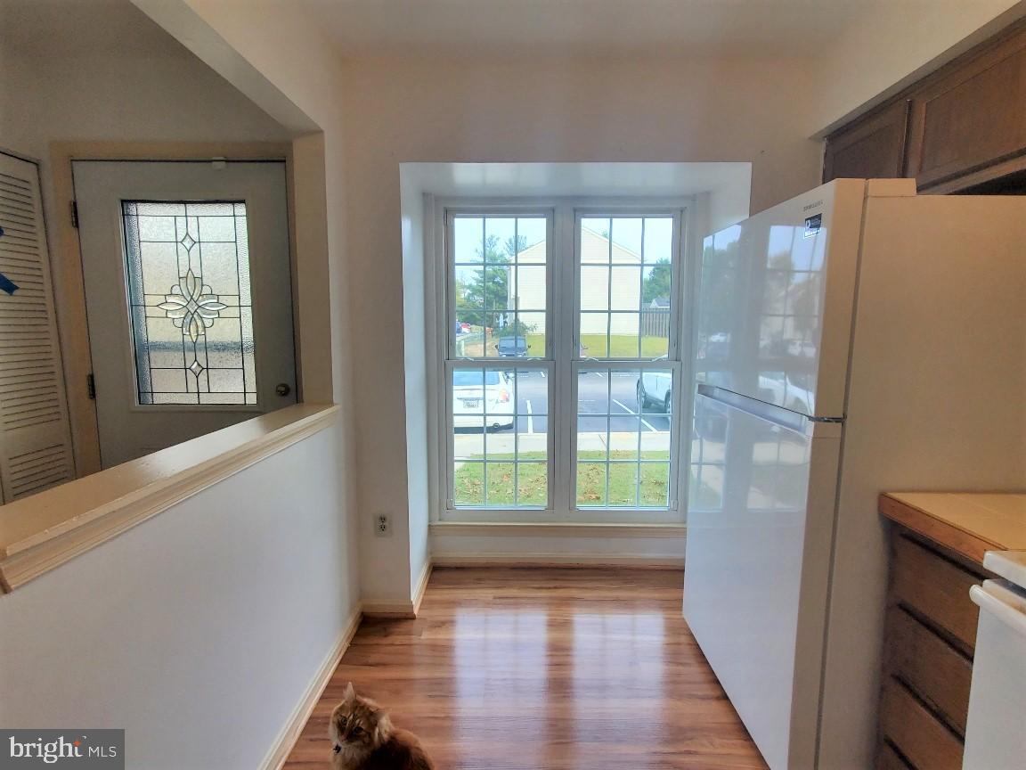 CLOVERLEAF - Residential Lease