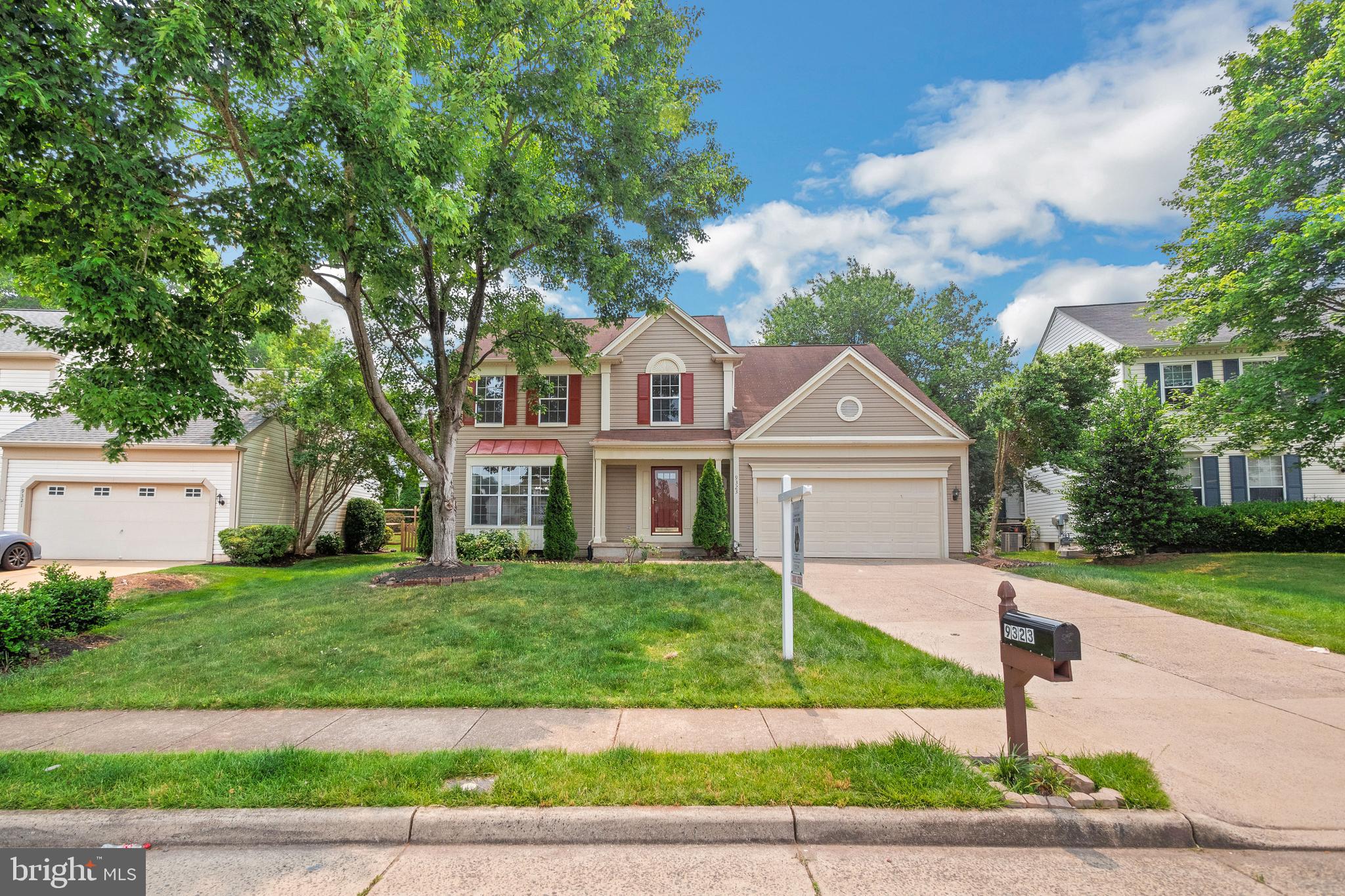 WELLINGTON/CLOVERHILL - Residential