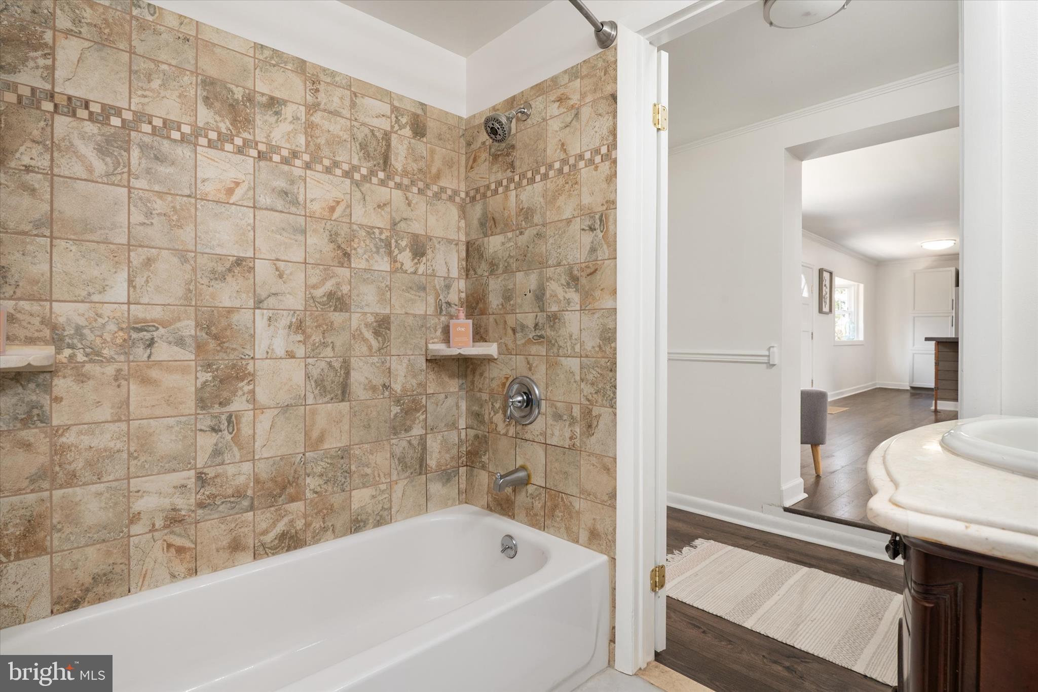 ELVATON ACRES - Residential