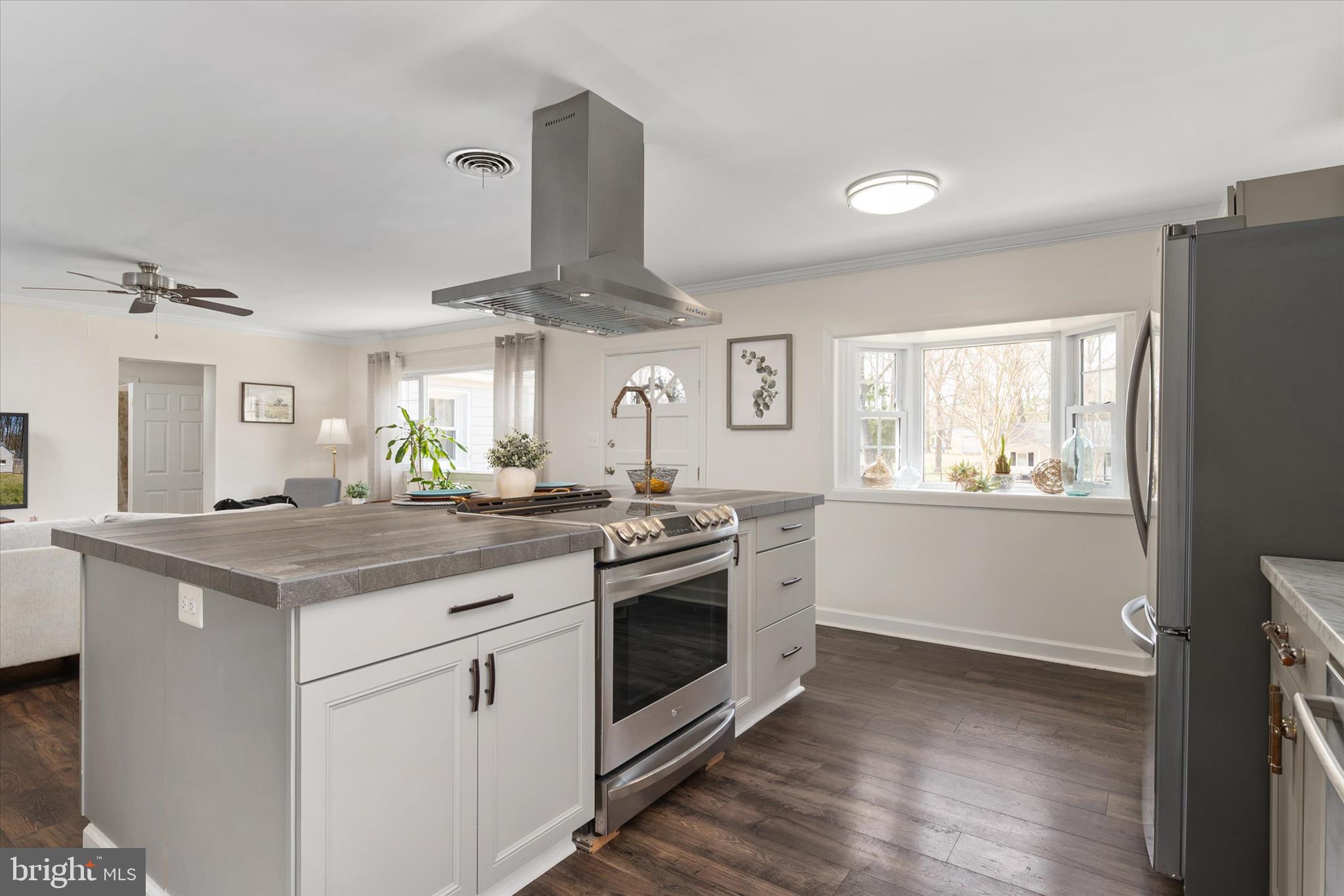 ELVATON ACRES - Residential