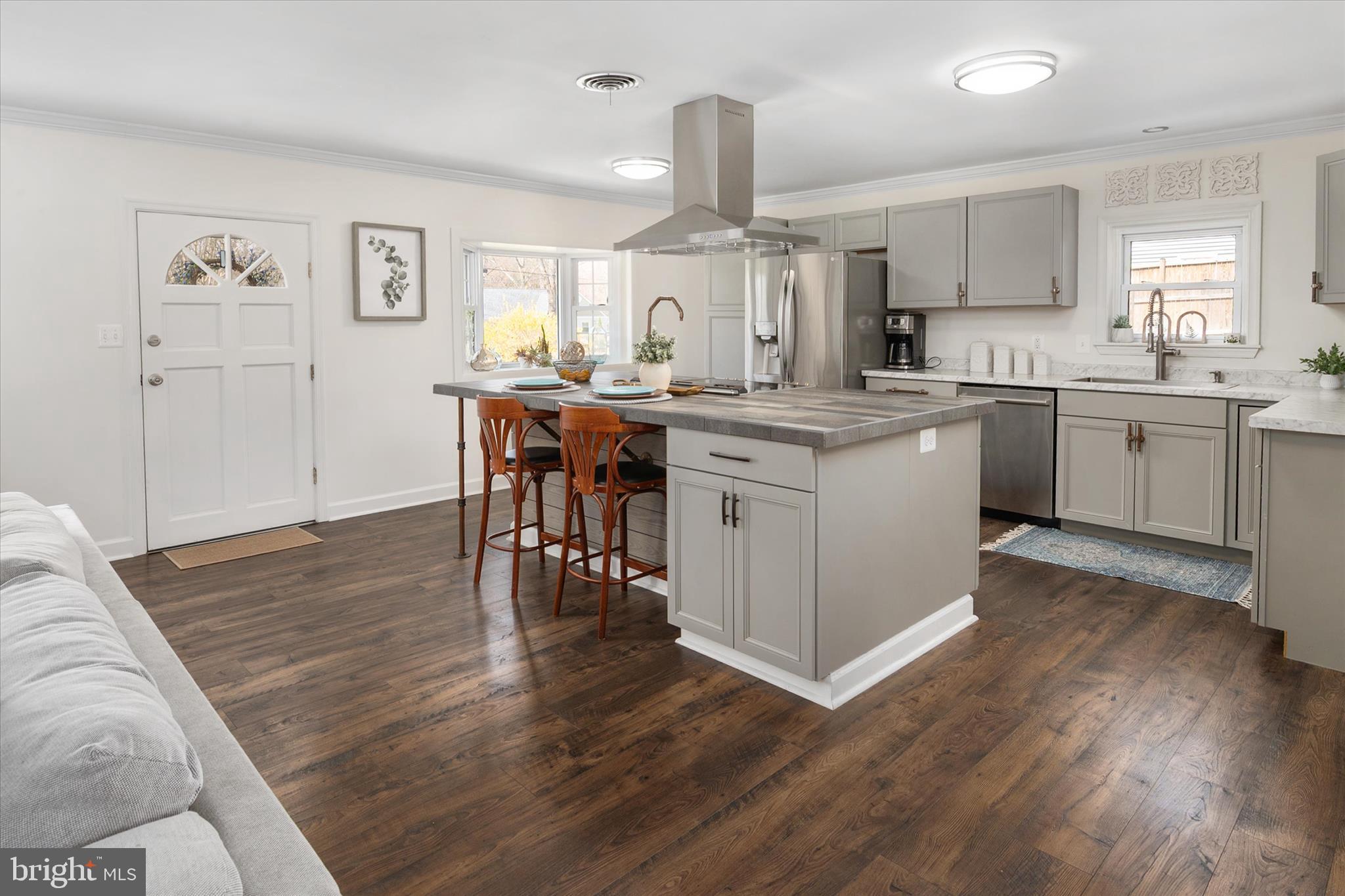 ELVATON ACRES - Residential