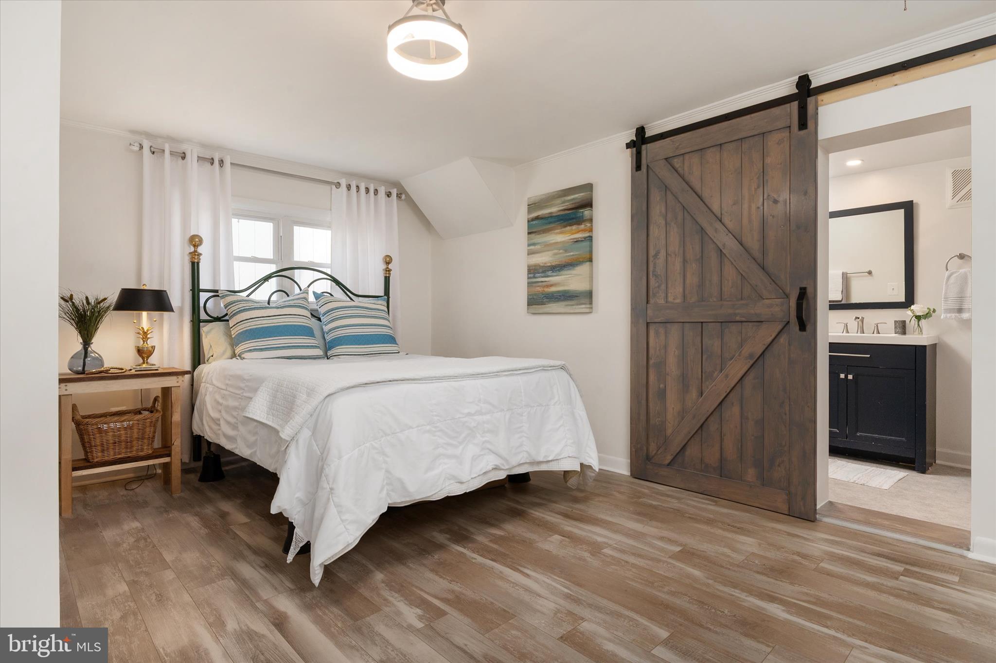 ELVATON ACRES - Residential