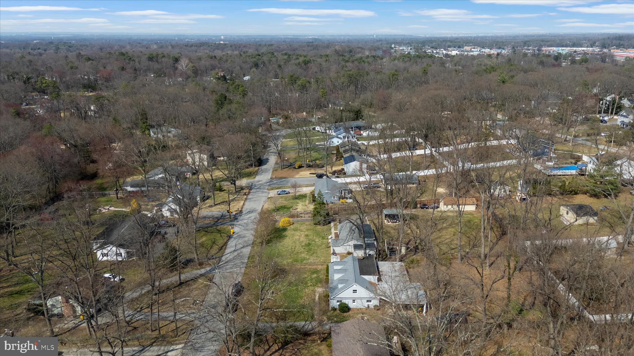 ELVATON ACRES - Residential