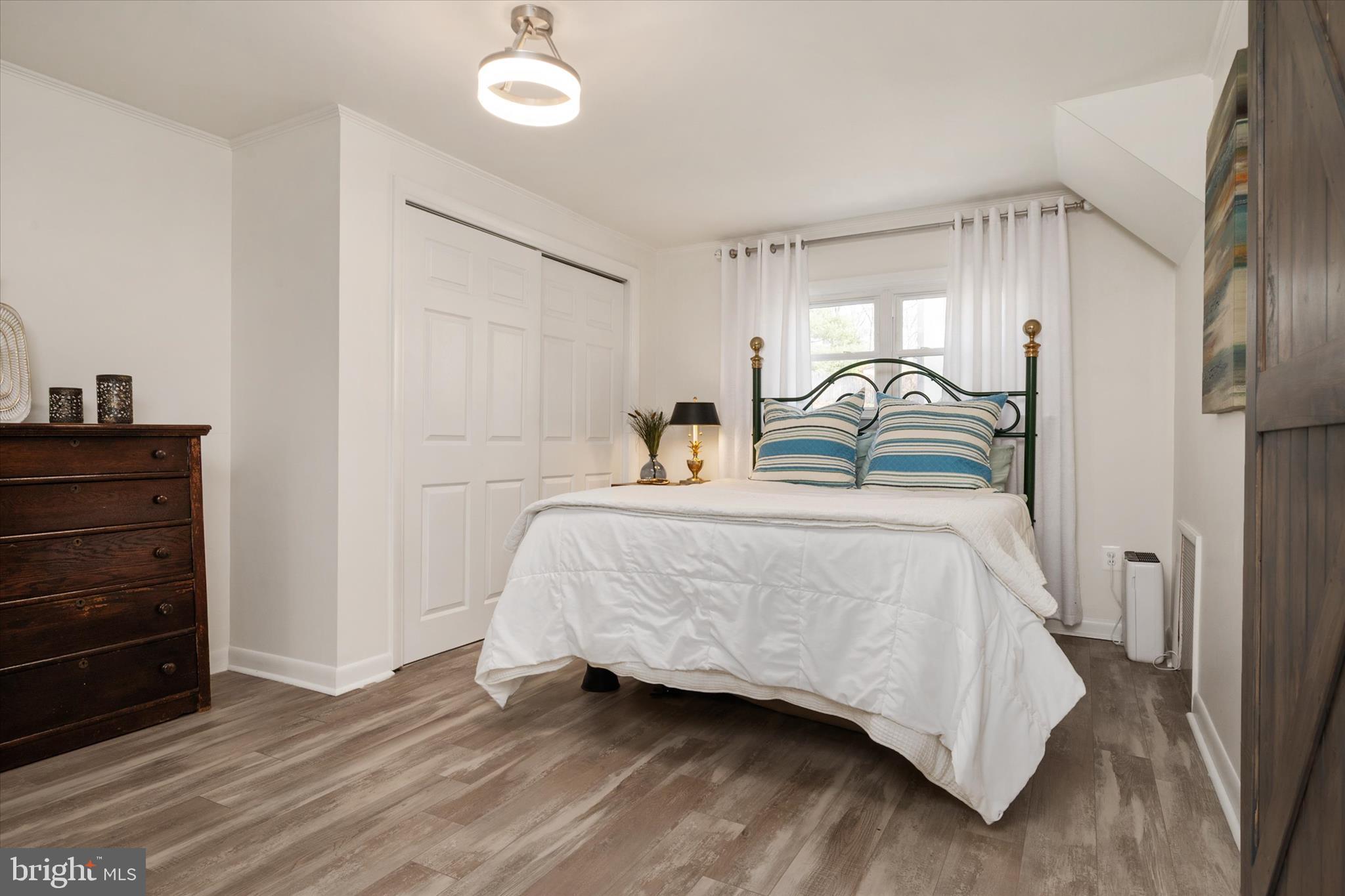 ELVATON ACRES - Residential