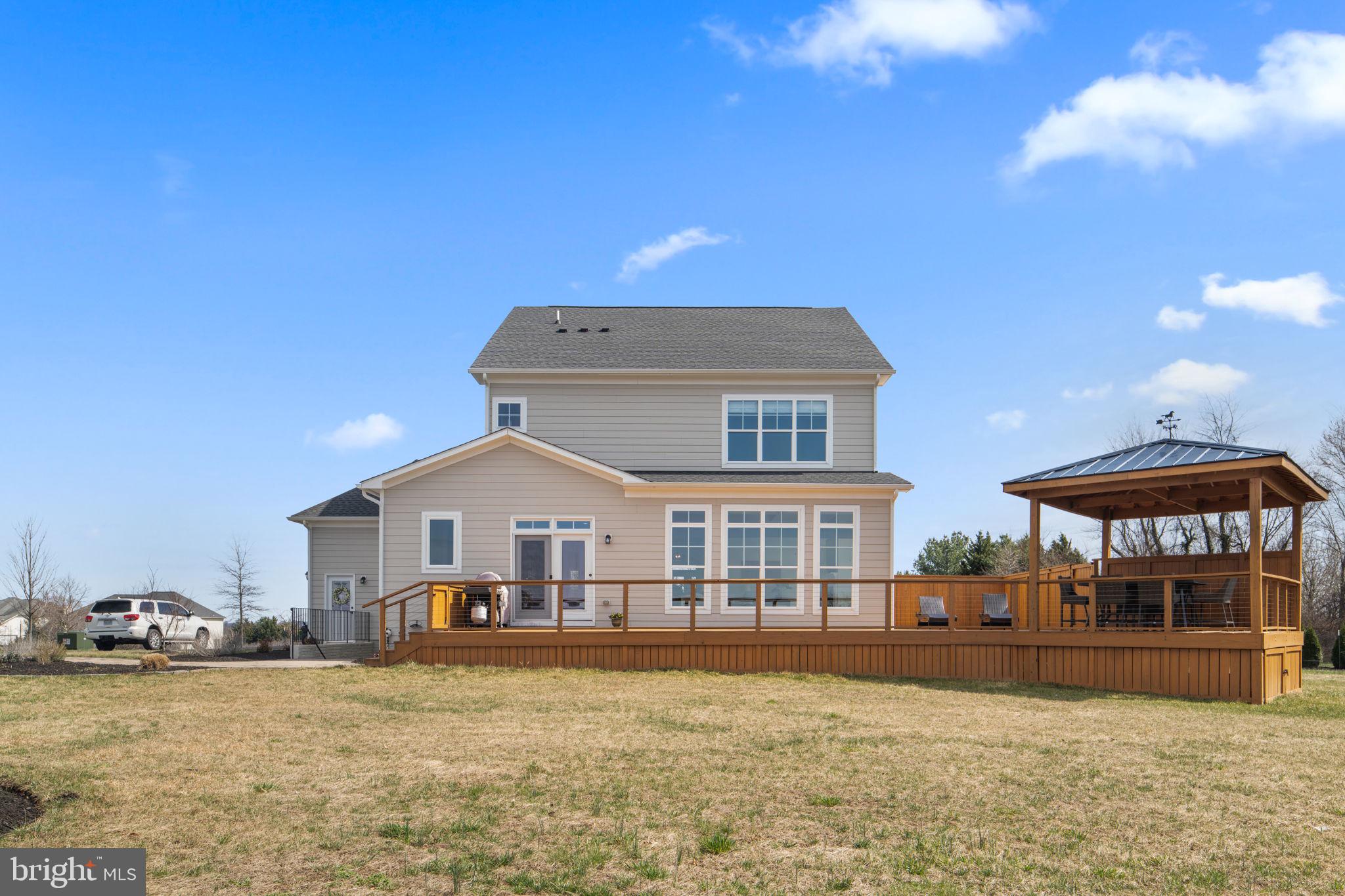 JAMES FARM ESTATES - Residential