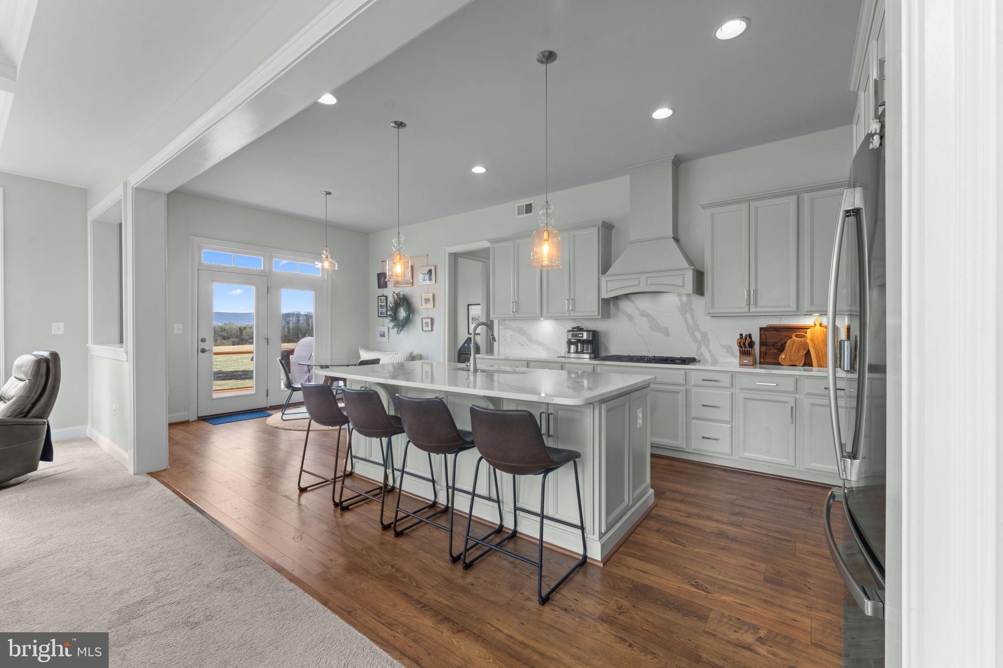 JAMES FARM ESTATES - Residential