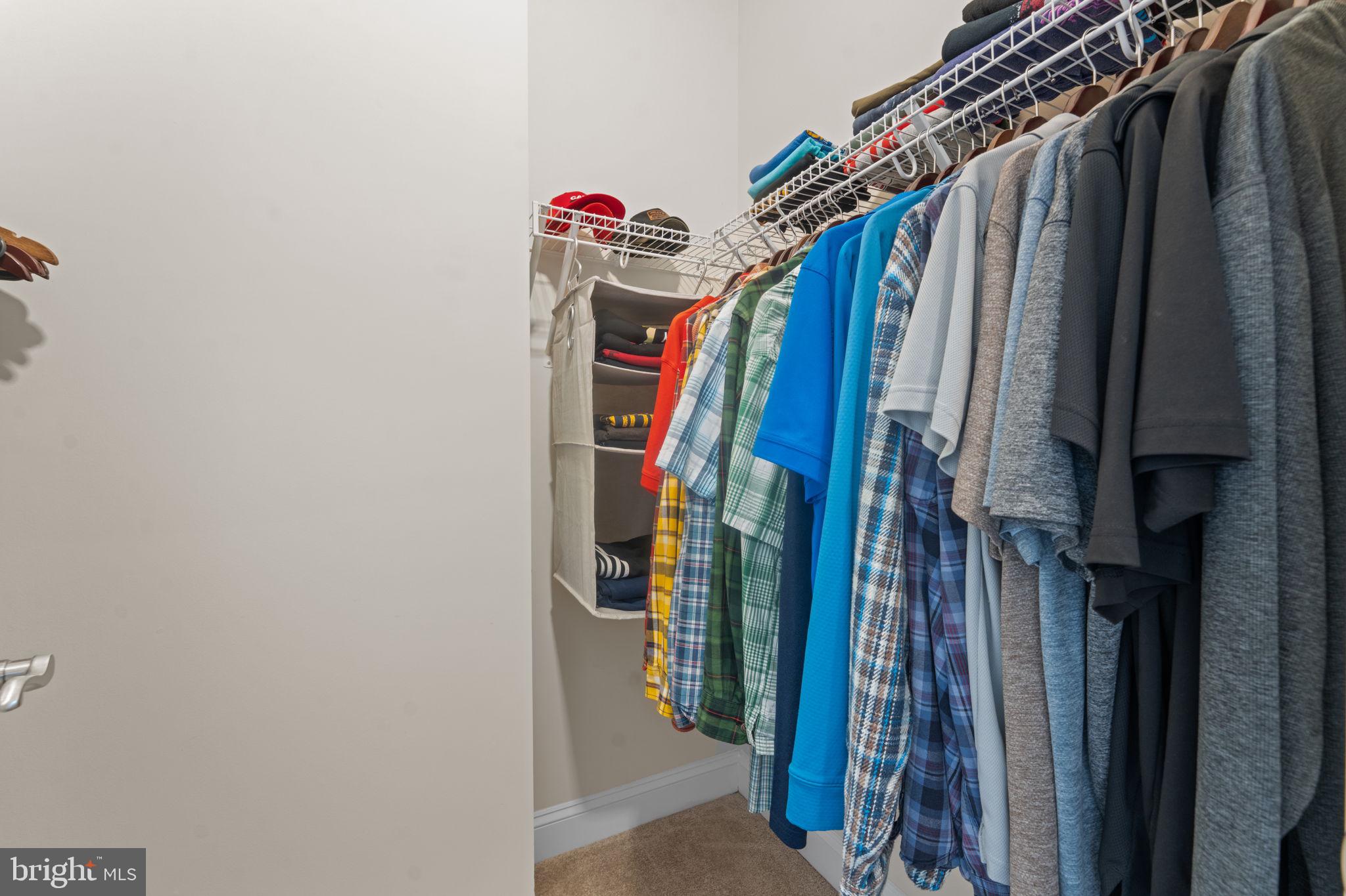 JAMES FARM ESTATES - Residential