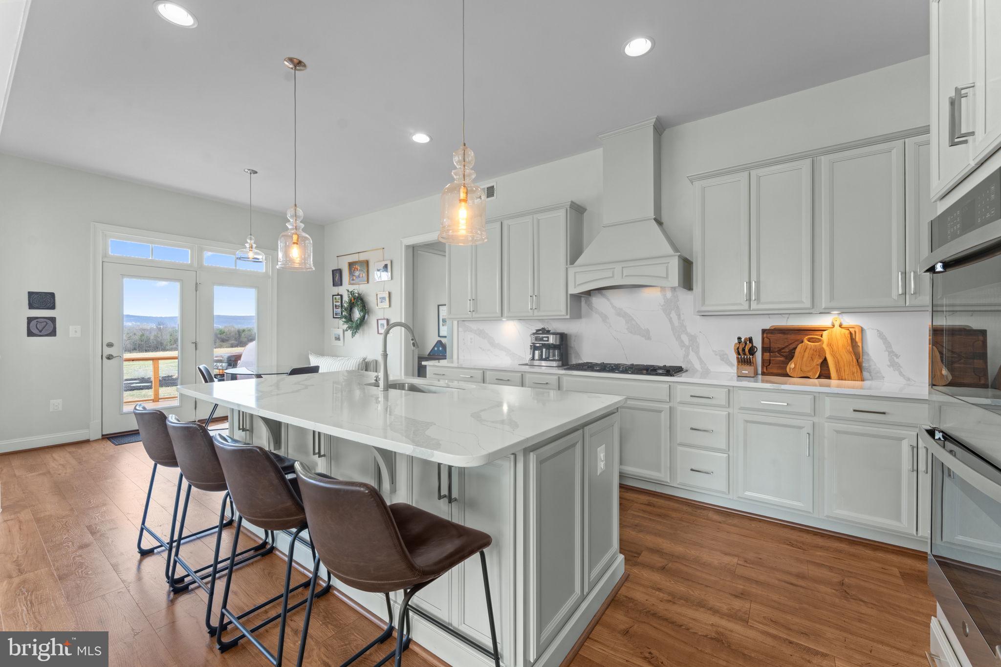 JAMES FARM ESTATES - Residential