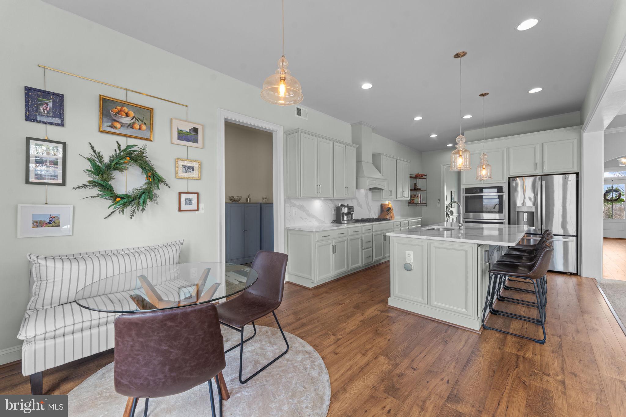 JAMES FARM ESTATES - Residential