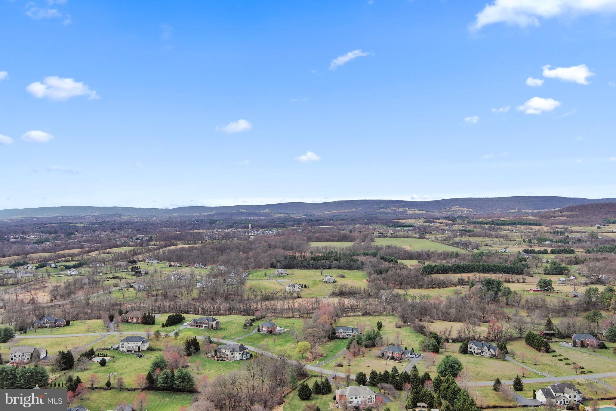 JAMES FARM ESTATES - Residential