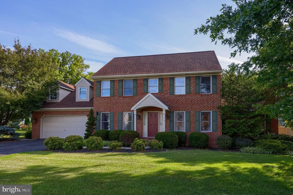 Photo of 209 Conestoga Lane, SPRING GROVE, PA 17362 (MLS # PAYK2089146)