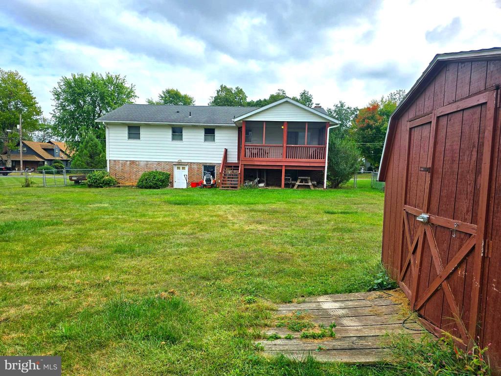 Photo of 5 Lynda Drive, Denver, PA 17517 (MLS # PALA2057642)