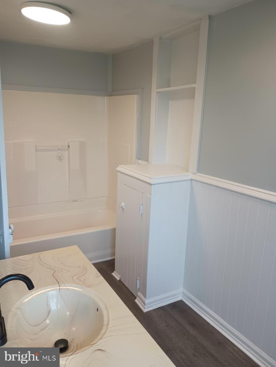 NEW PROVIDENCE - Residential Lease