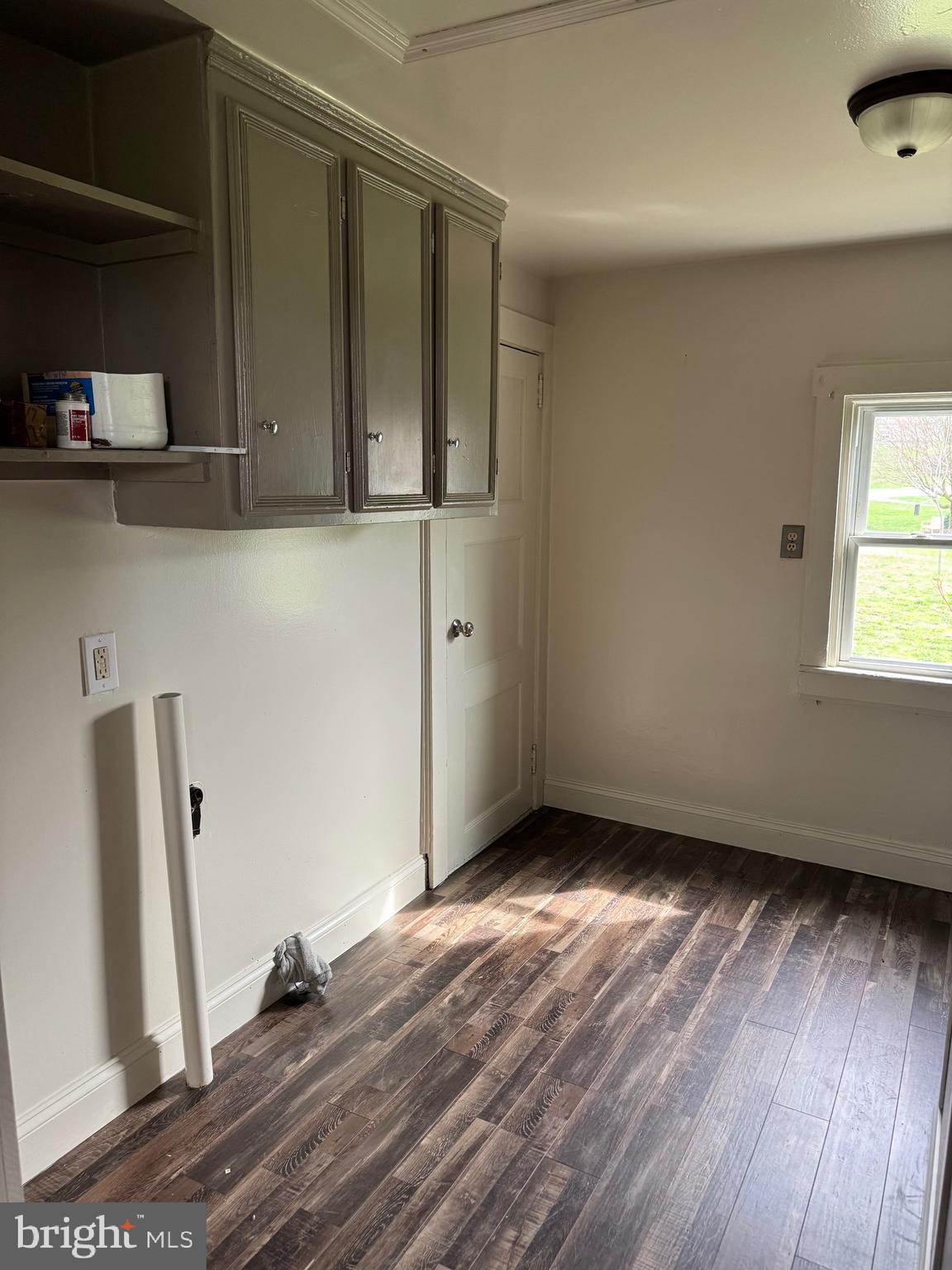 NEW PROVIDENCE - Residential Lease