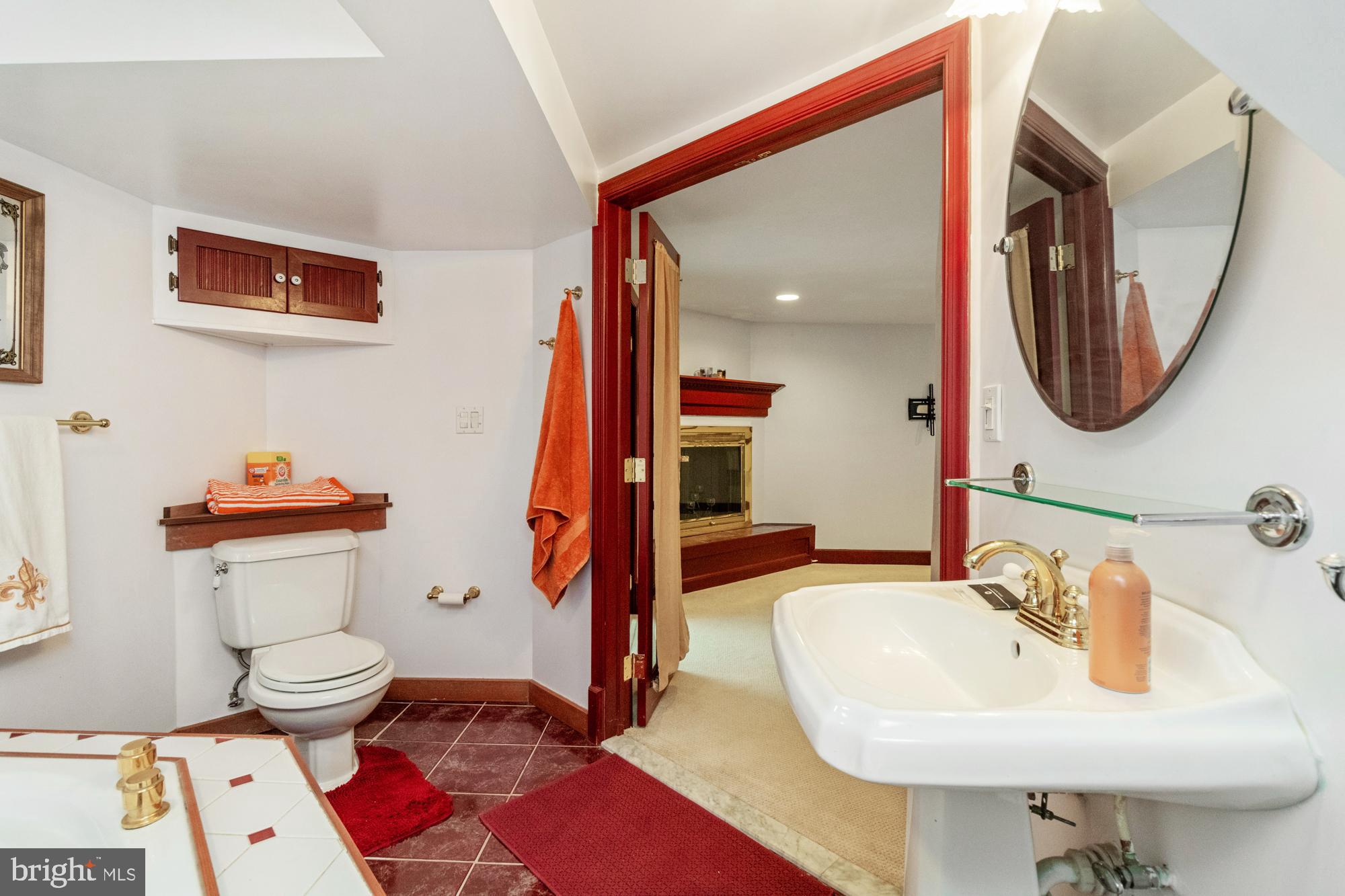 LOCH RAVEN MANOR - Residential