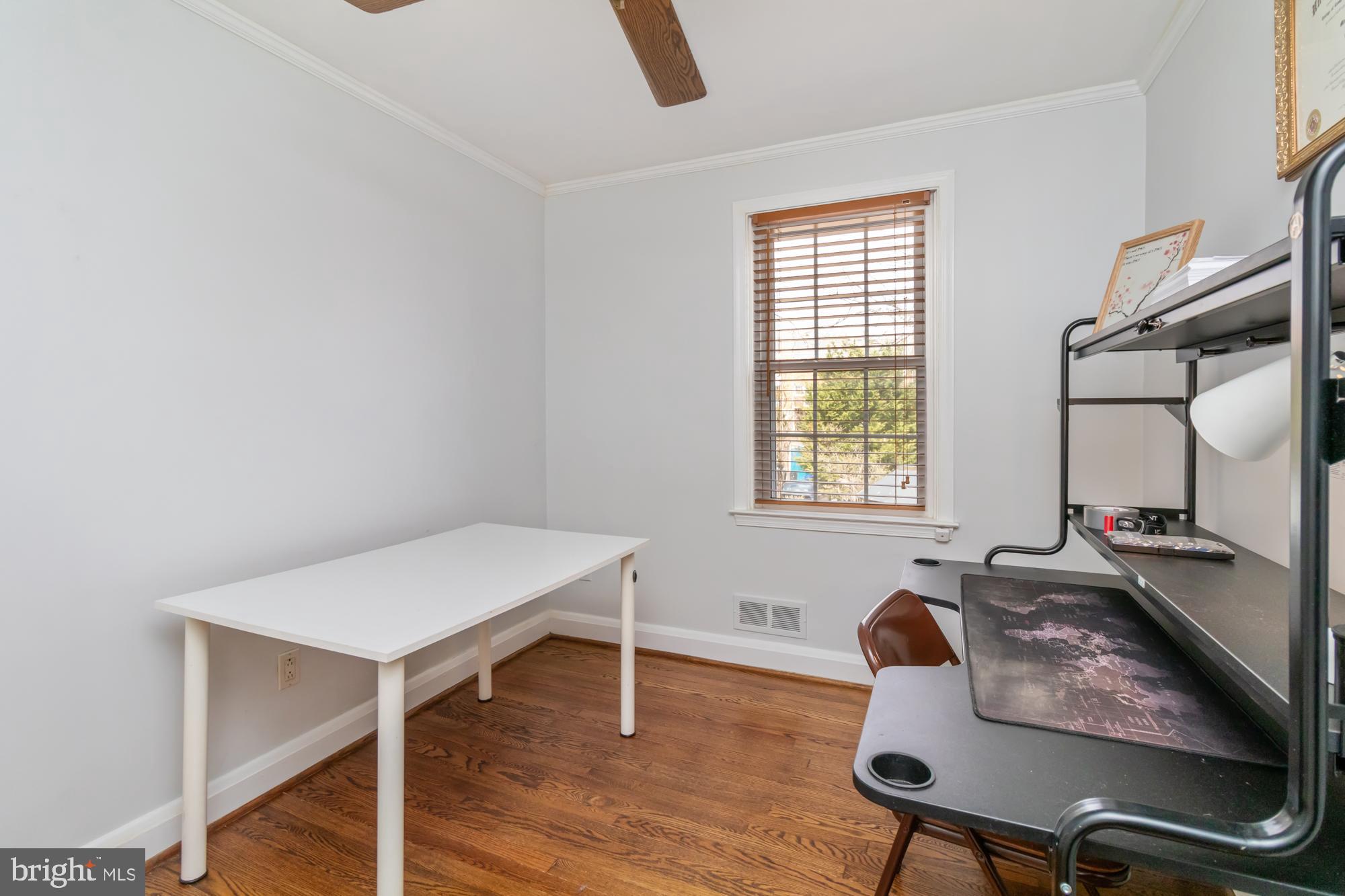LOCH RAVEN MANOR - Residential