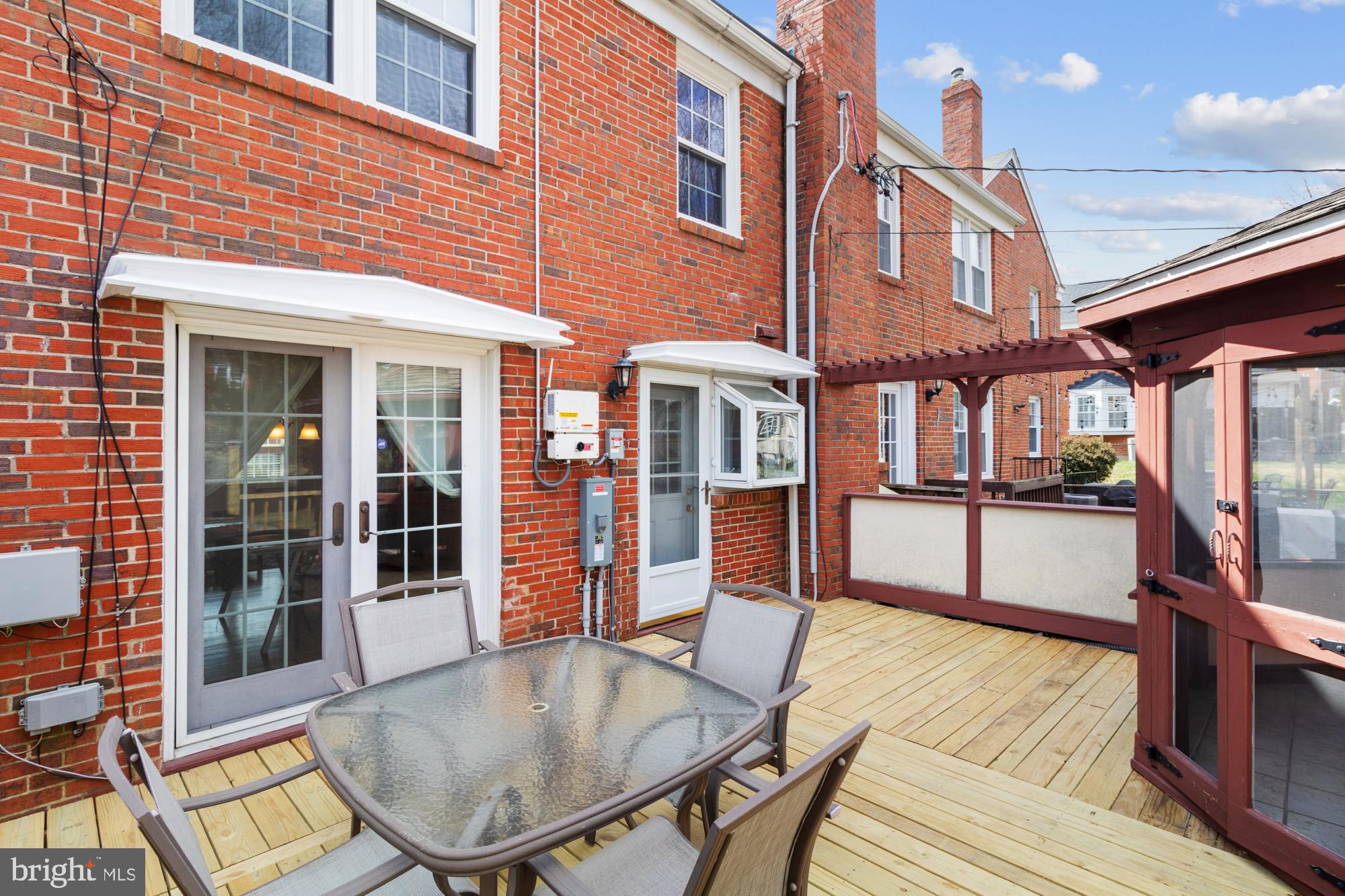 LOCH RAVEN MANOR - Residential