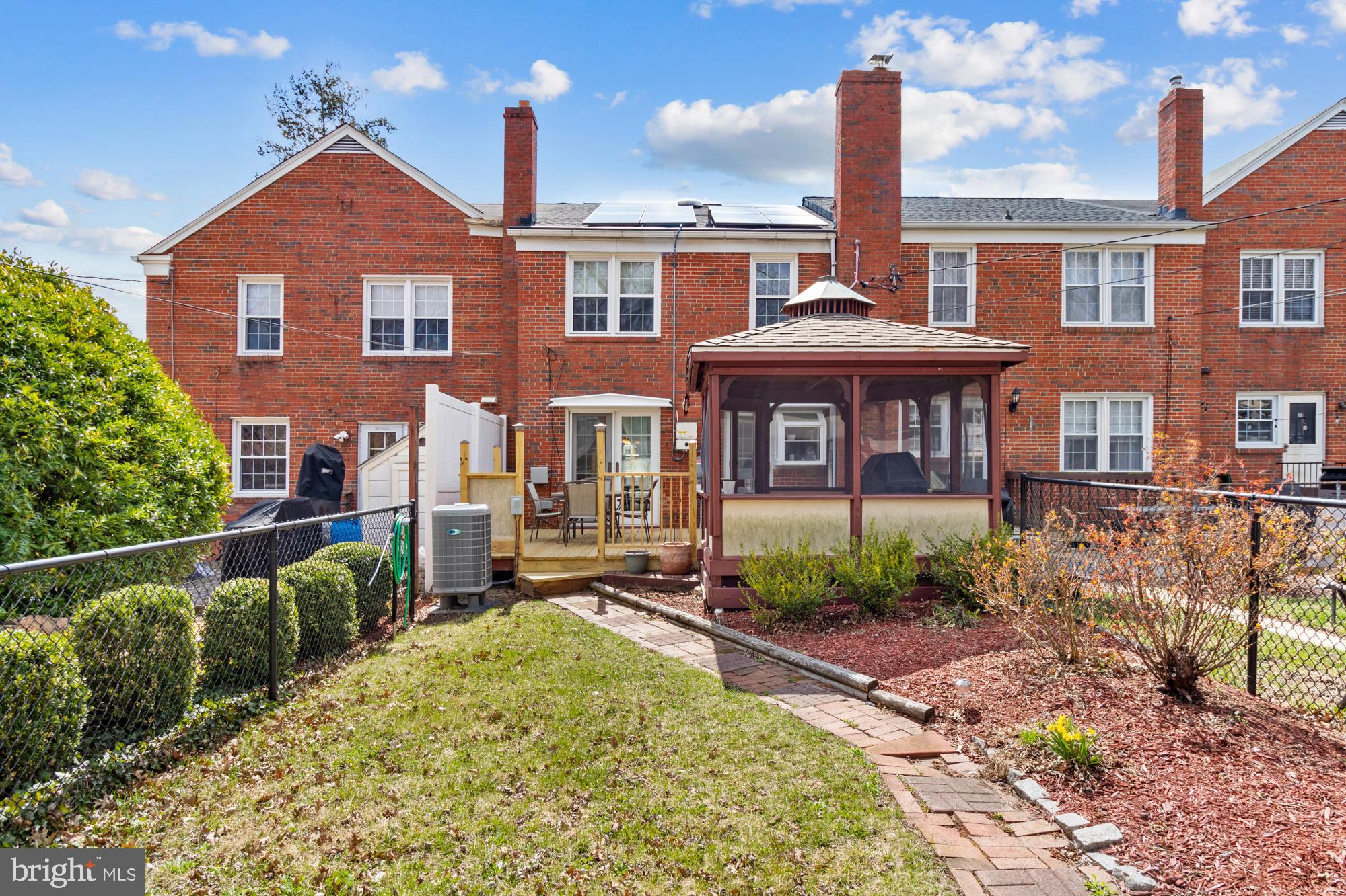 LOCH RAVEN MANOR - Residential
