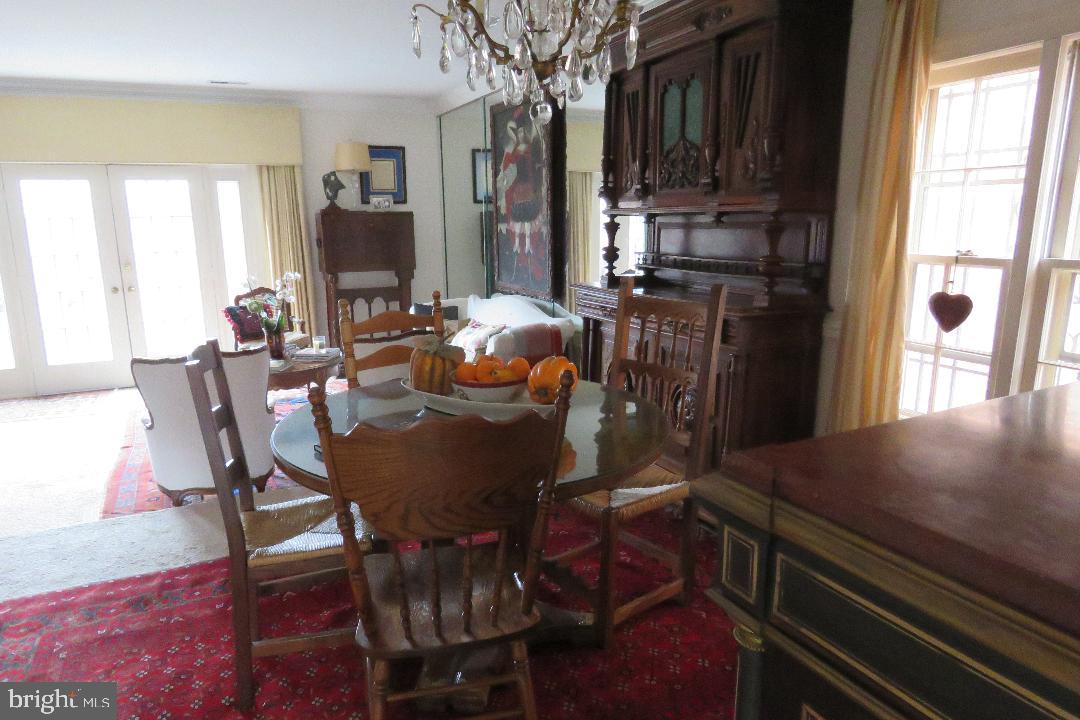 OLD TOWN ALEXANDRIA - Residential Lease