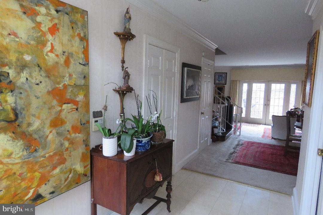 OLD TOWN ALEXANDRIA - Residential Lease