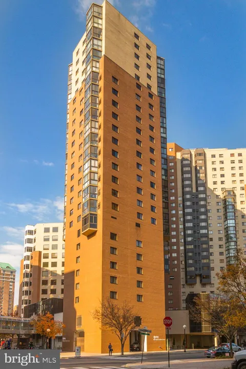 900 N Stafford Street N Unit 1504, Arlington, VA MLS: VAAR2065294