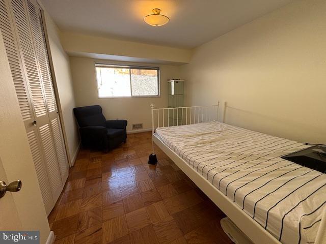 PARKSIDE CONDOMINIUMS - Residential Lease