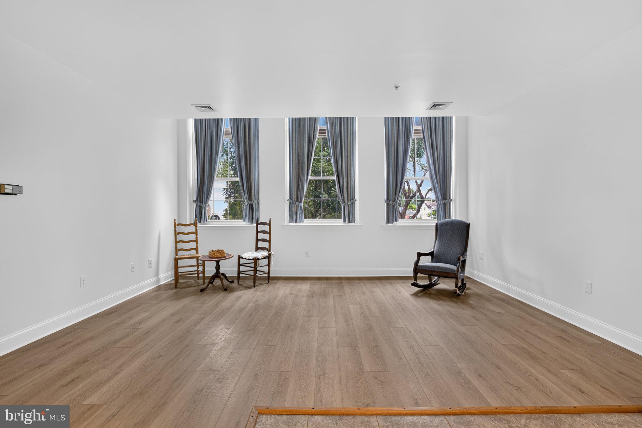 100 AURA ROAD 208