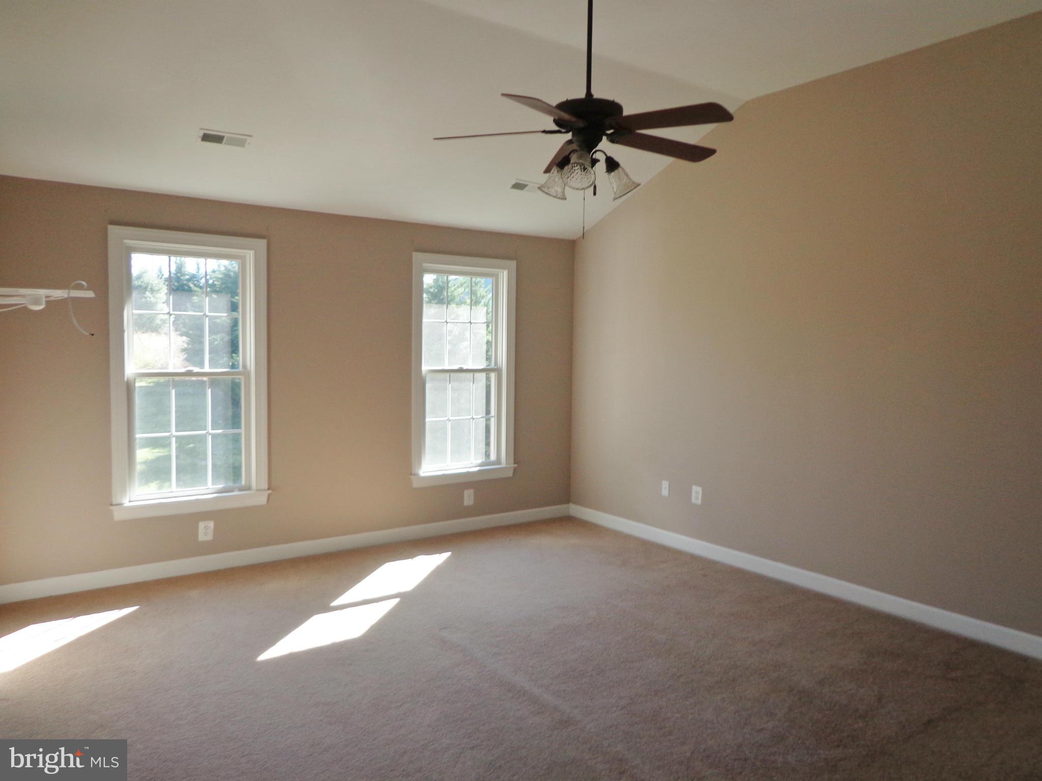 WINDSONG - Residential