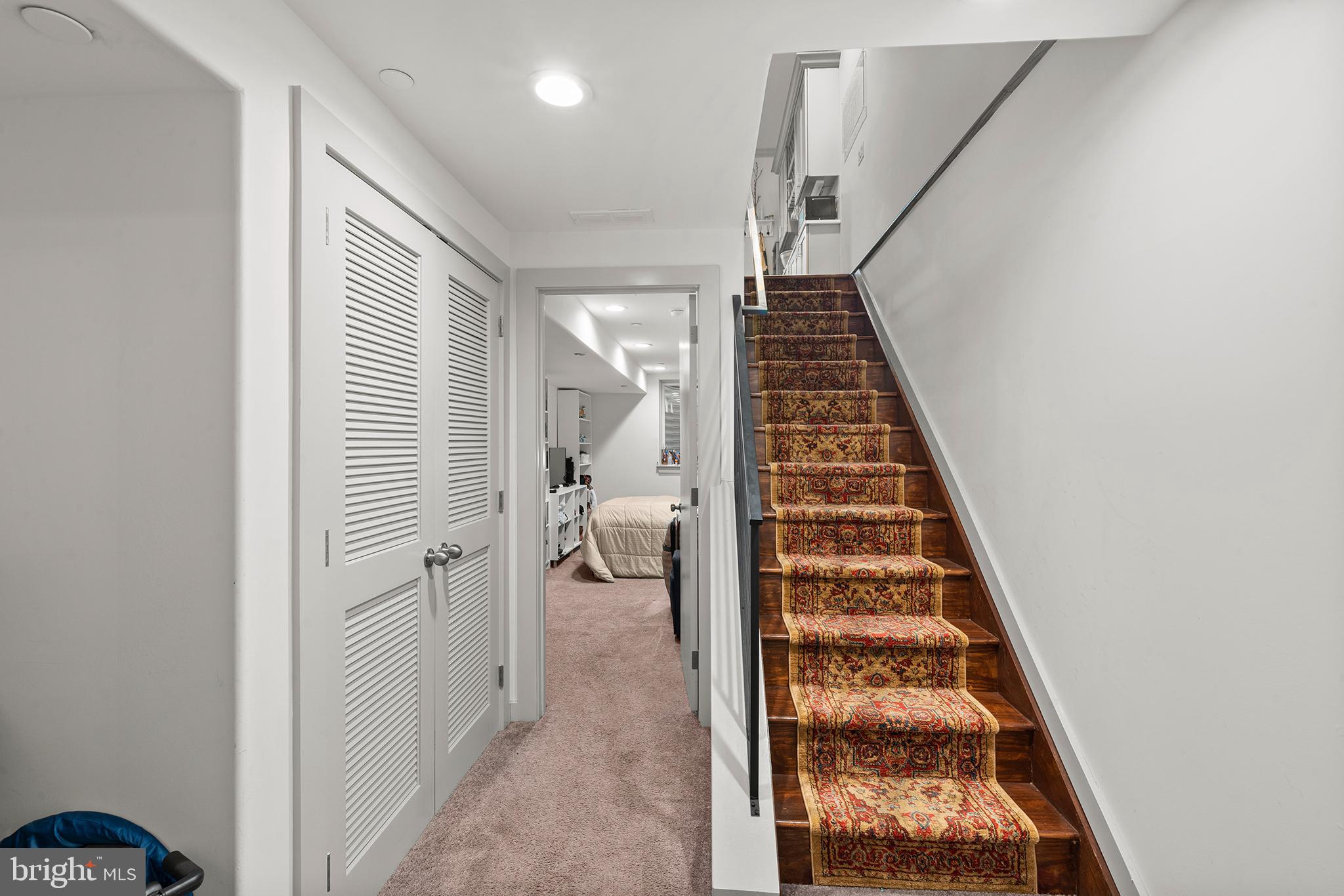 GRAYS FERRY - Residential Lease