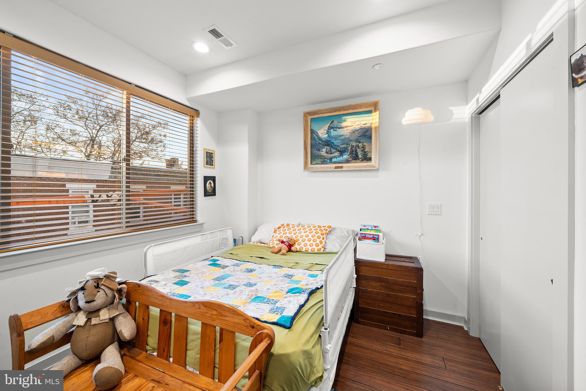 GRAYS FERRY - Residential Lease