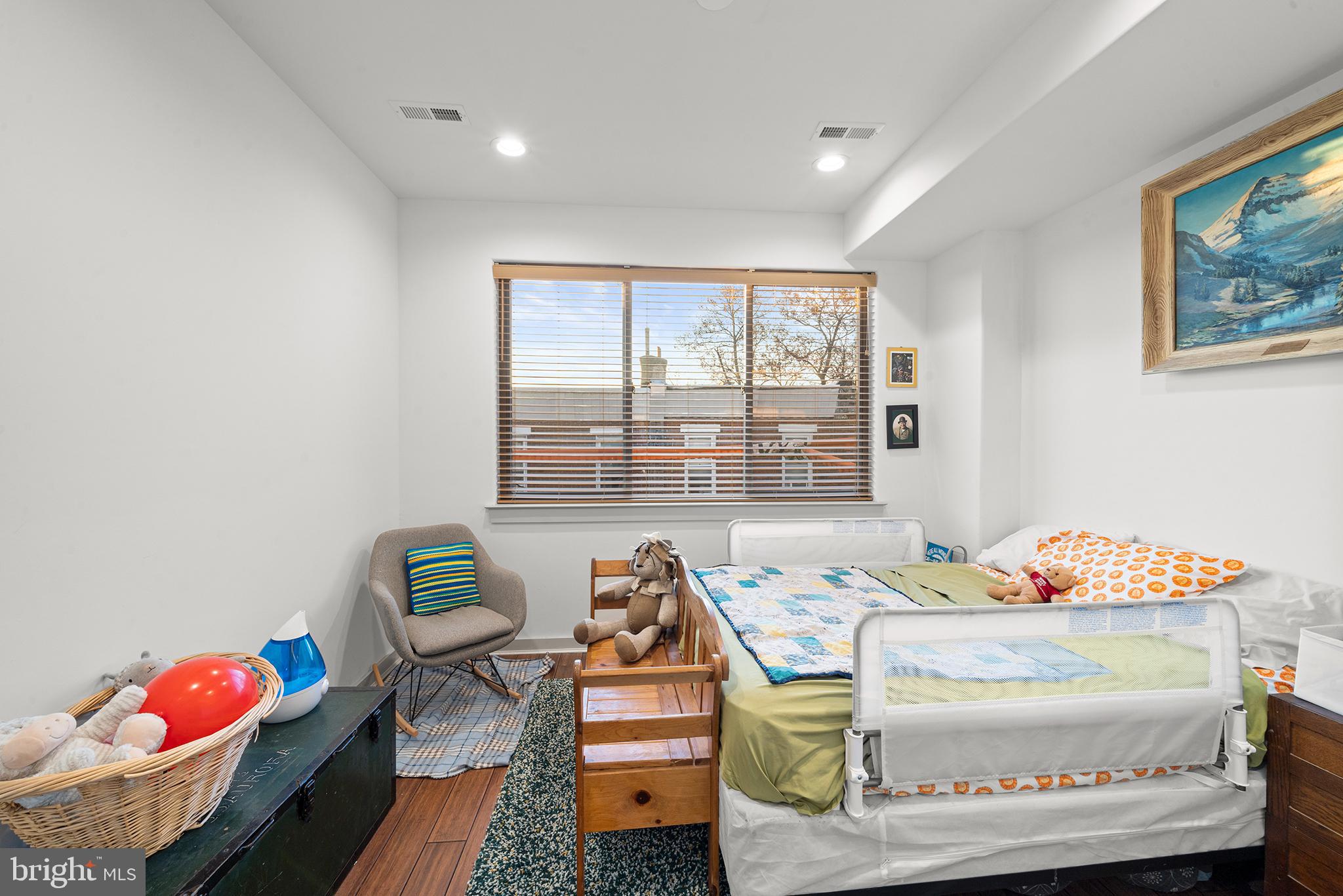 GRAYS FERRY - Residential Lease