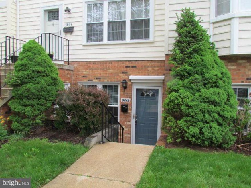 Your new Home has been completely RENOVATED, here is what awaits you....new appliances, cabinets, vanities, sinks, shower, tile, carpet, the works! All rooms in this home are extra large, plenty of space for everyone, plus lots of closets and storage.  Eat in Kitchen leads to fenced paved patio! Beyond that is a huge area to walk, play and view the lake.  Come and see it.