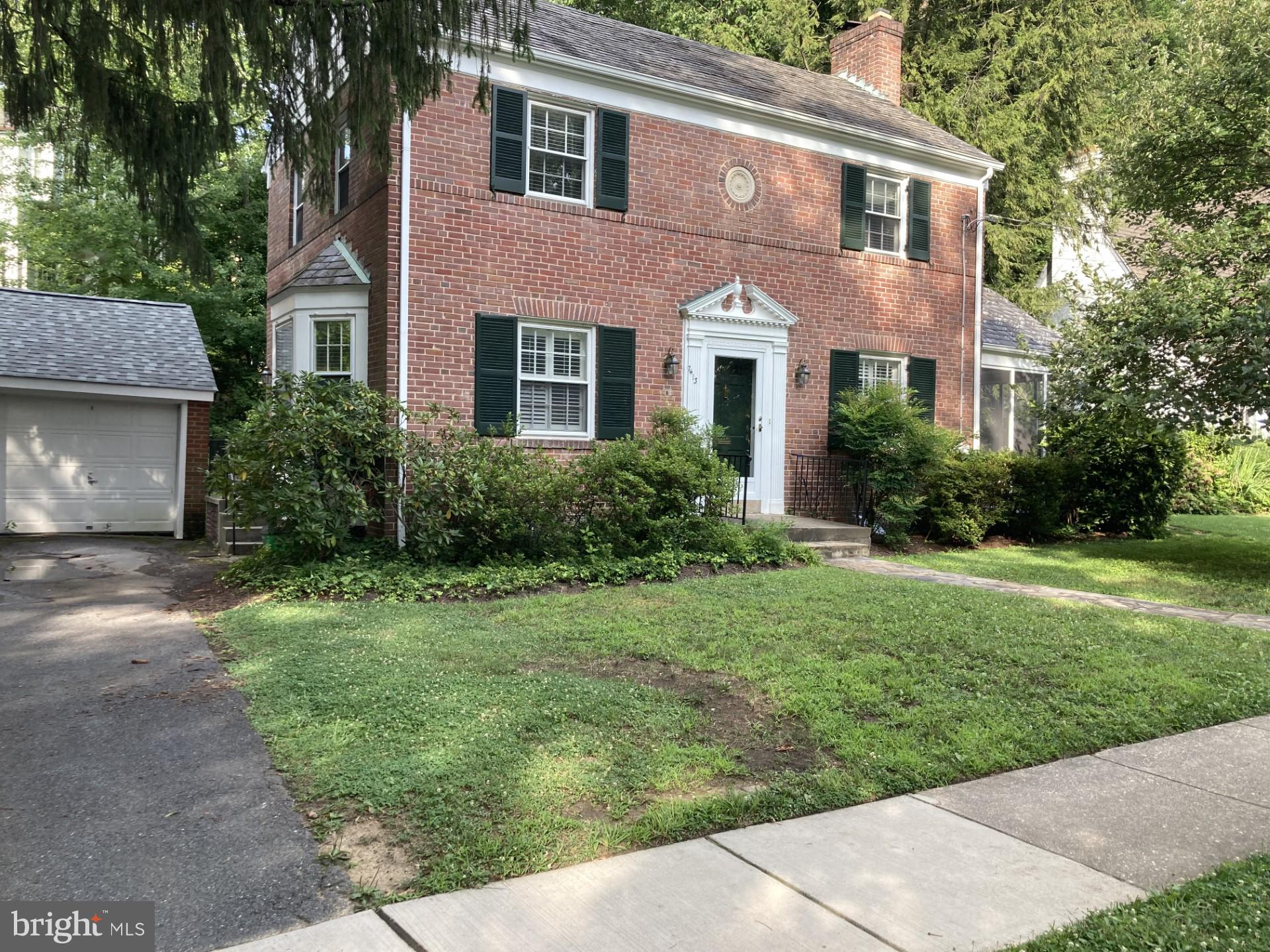 CHEVY CHASE - Residential Lease