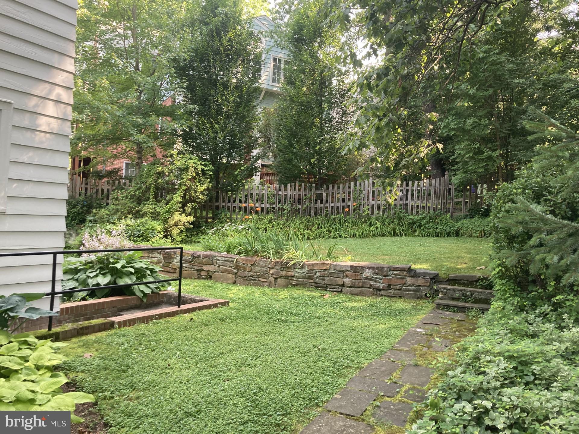 CHEVY CHASE - Residential Lease