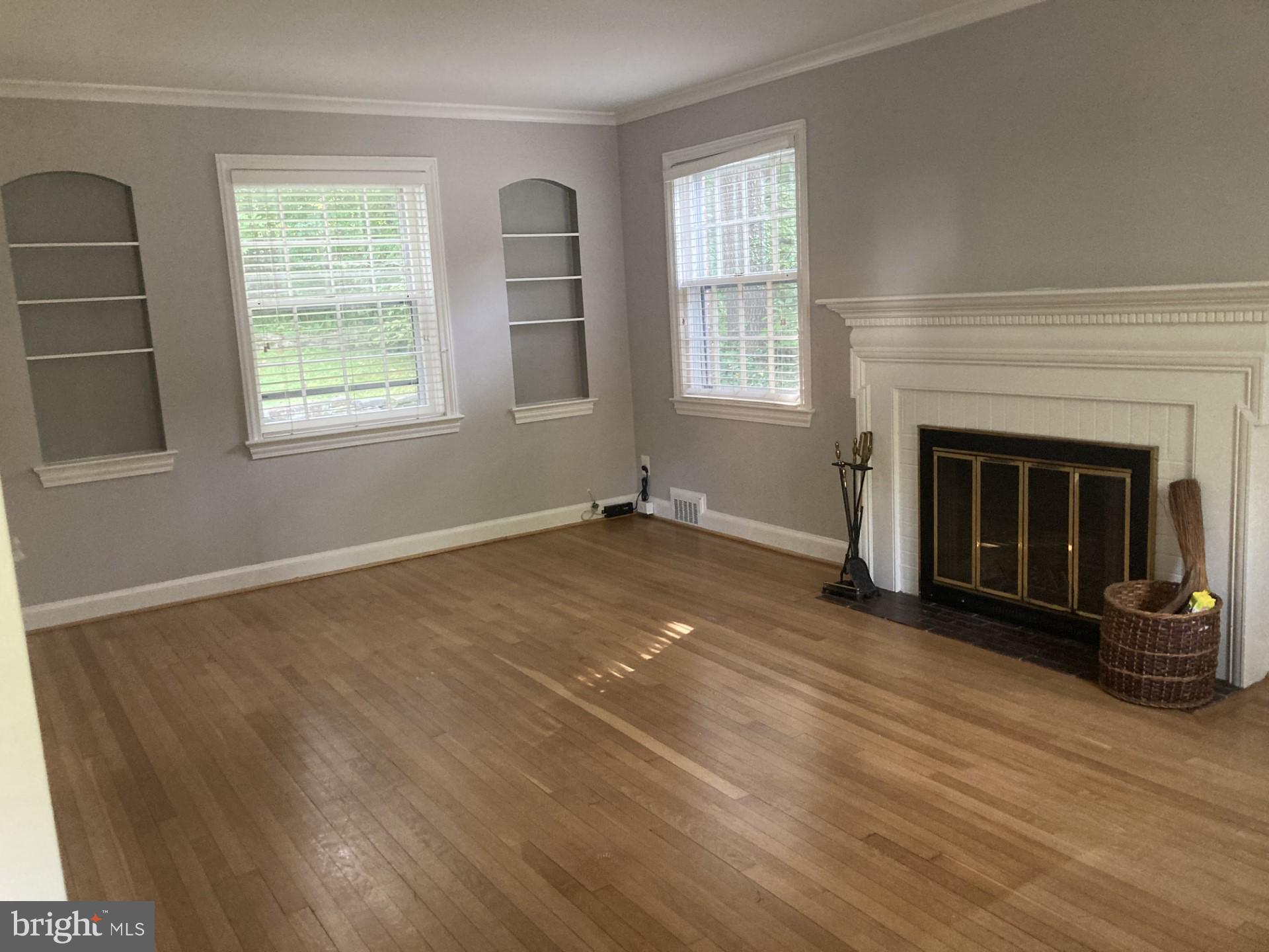 CHEVY CHASE - Residential Lease