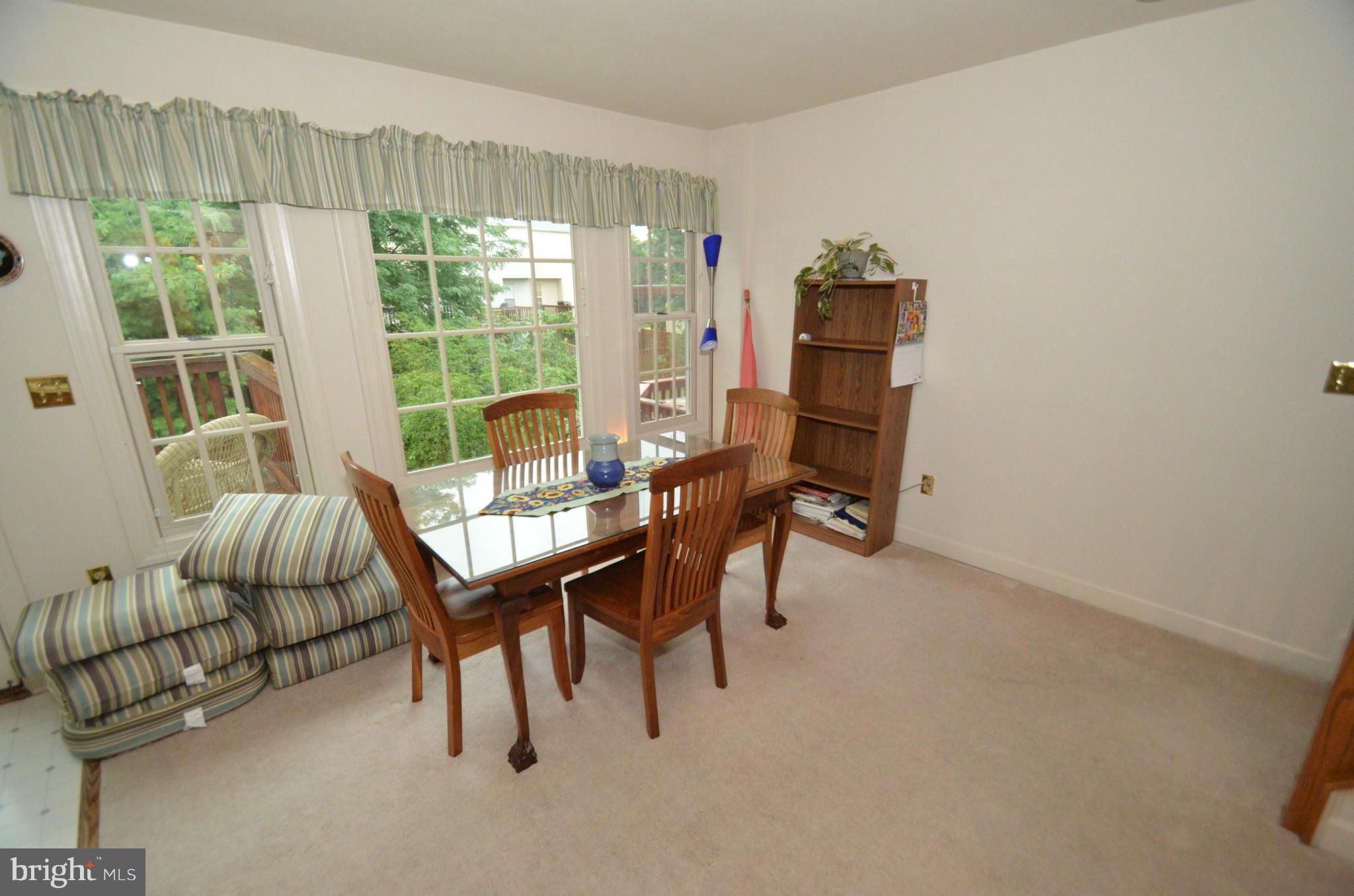 KINGSTOWNE - Residential Lease