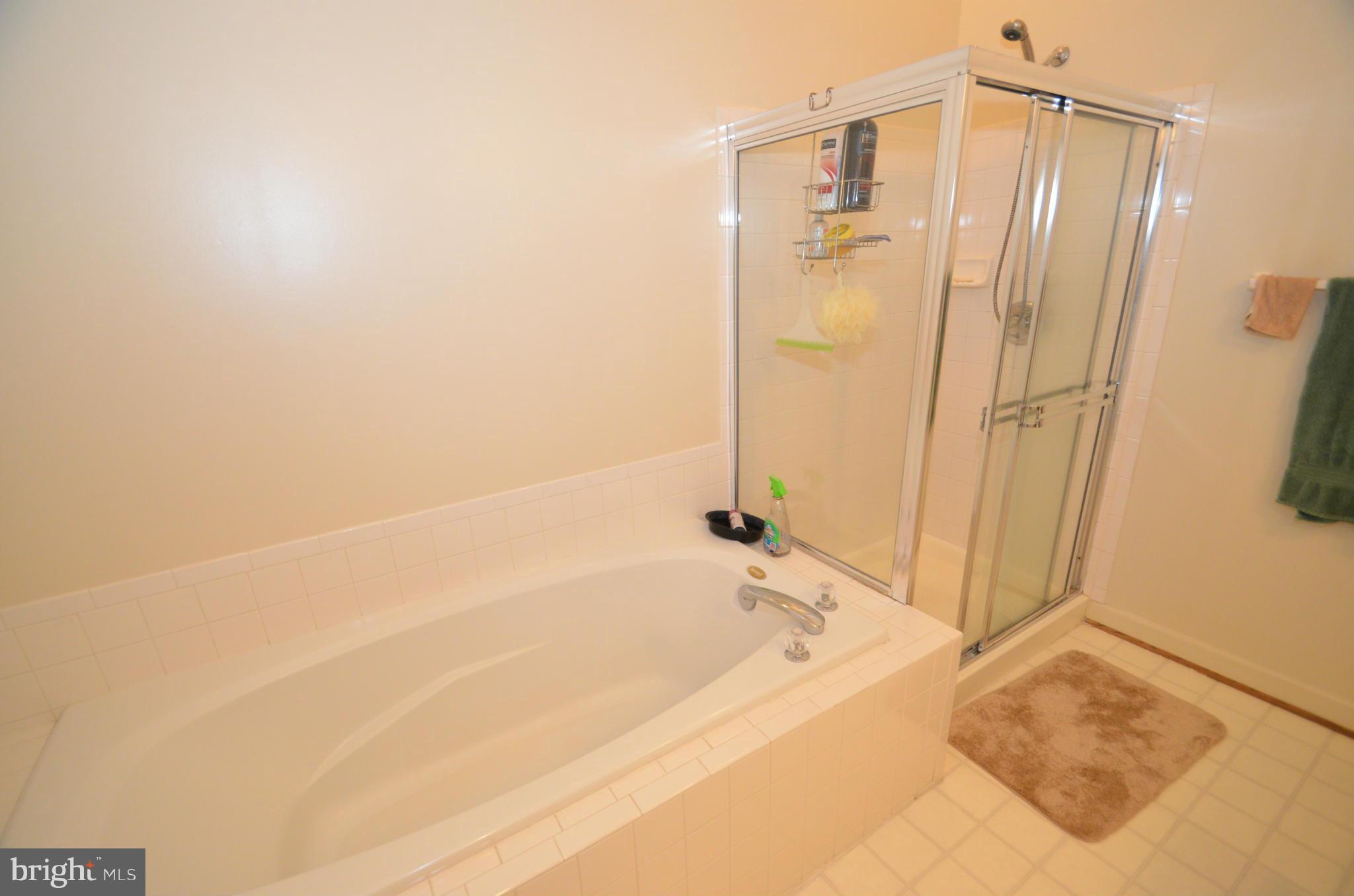 KINGSTOWNE - Residential Lease