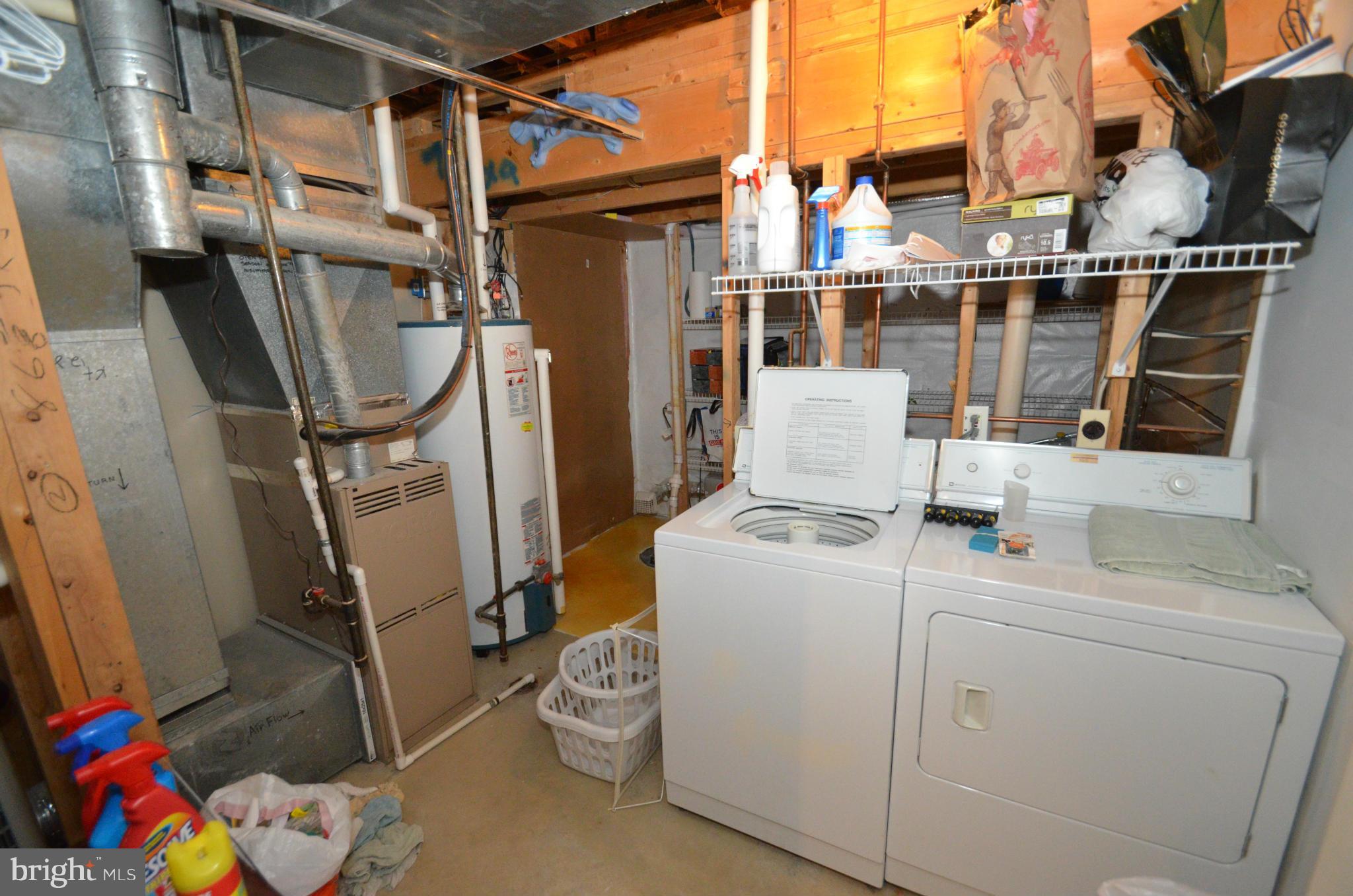 KINGSTOWNE - Residential Lease