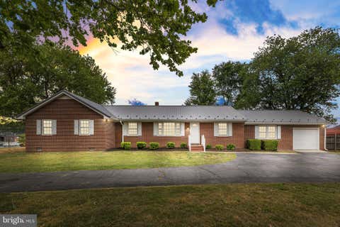 Homes For Sale - 8267 Kings Highway<br/> King George County, KING GEORGE, VA 22485