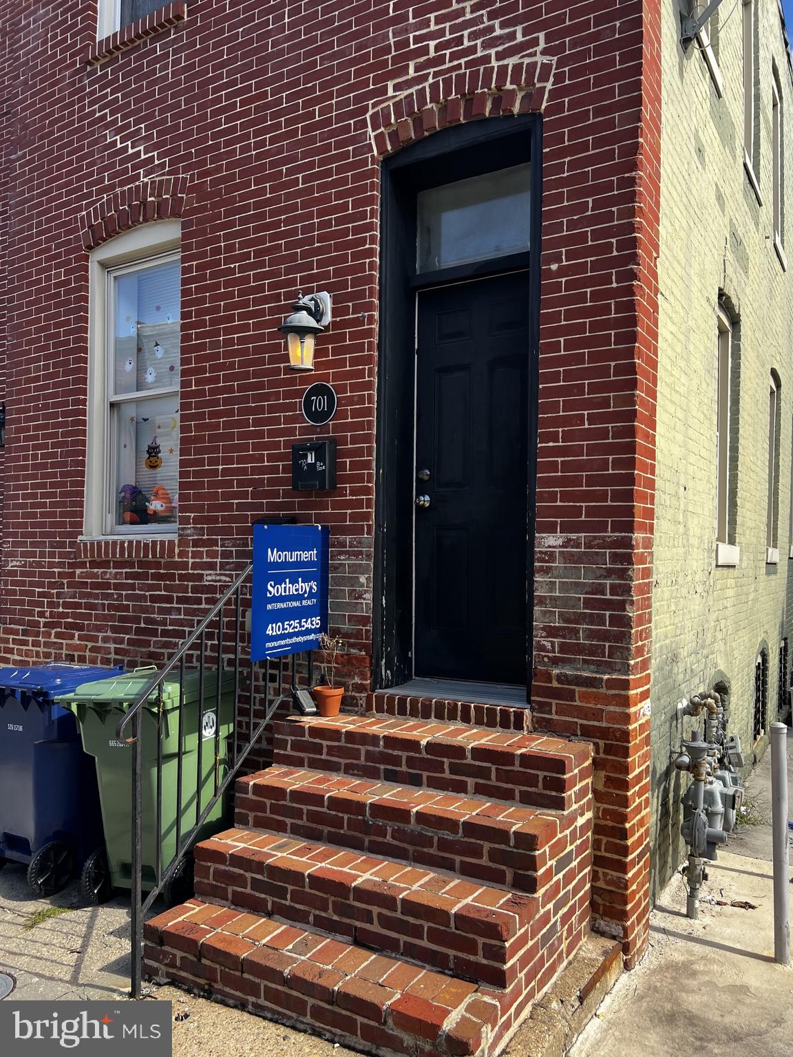 701 N MADEIRA STREET