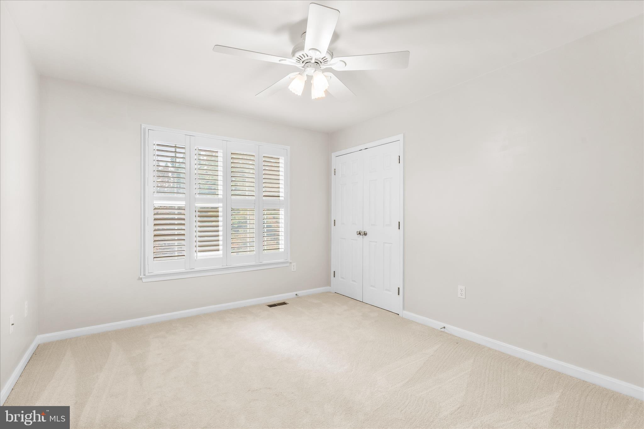 FOXFIELD AT MIDDLETOWN - Residential