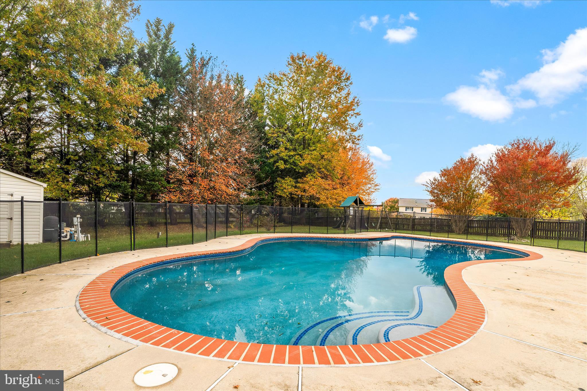 FOXFIELD AT MIDDLETOWN - Residential