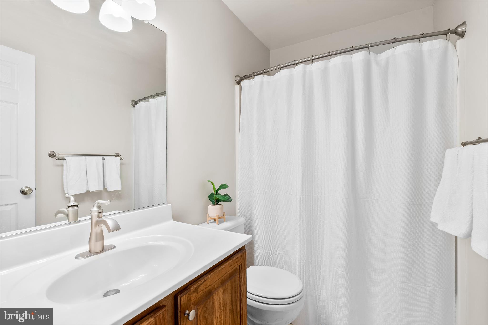 FOXFIELD AT MIDDLETOWN - Residential