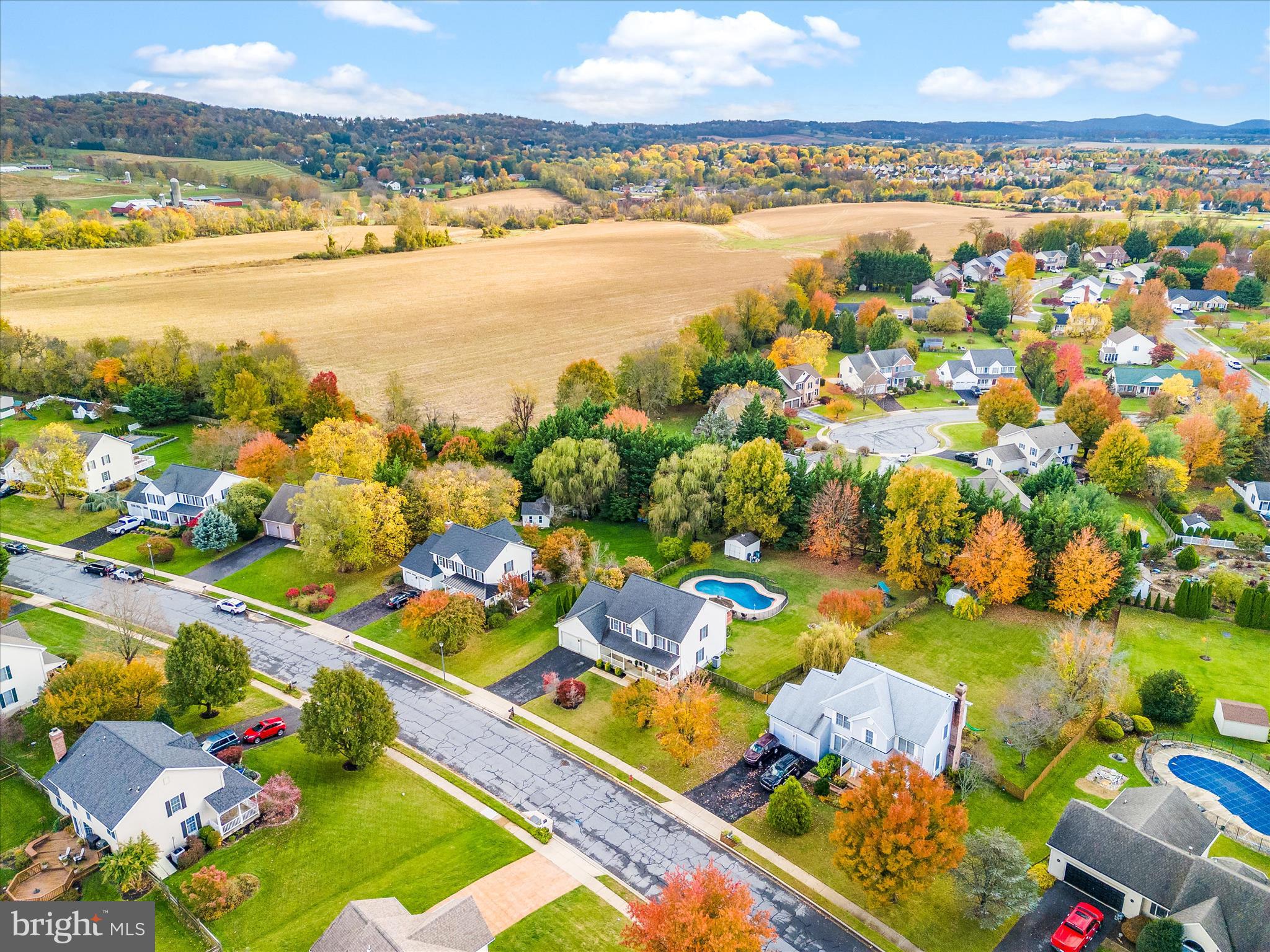 FOXFIELD AT MIDDLETOWN - Residential