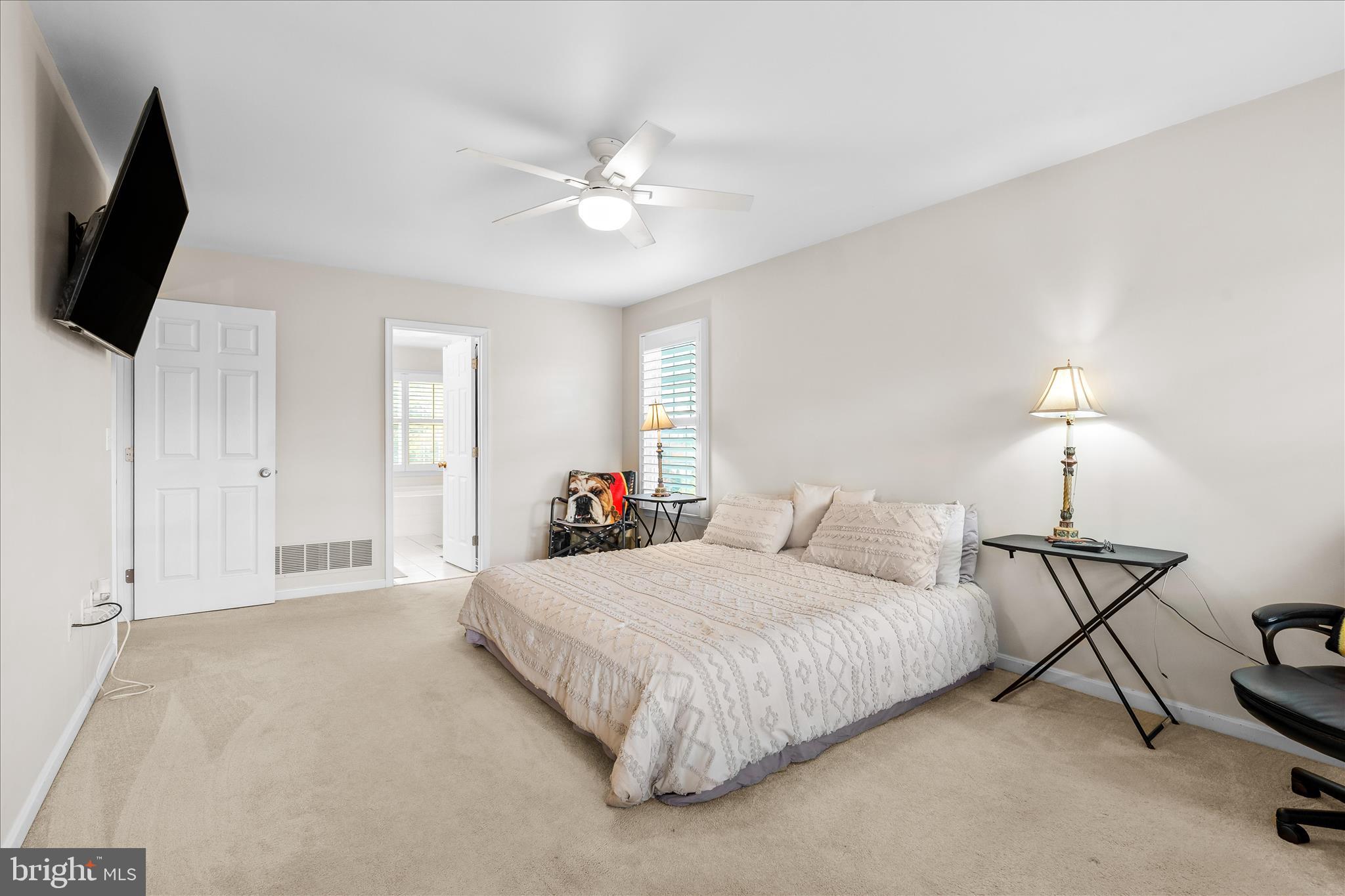 FOXFIELD AT MIDDLETOWN - Residential