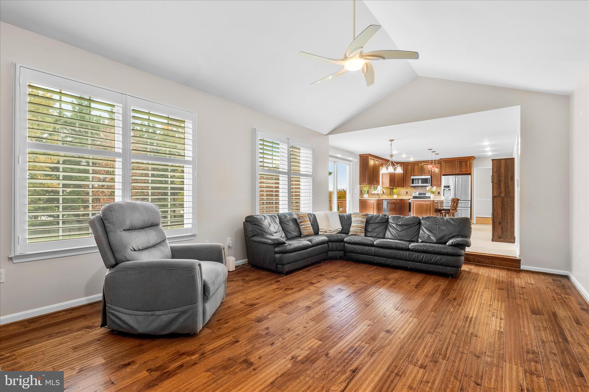 FOXFIELD AT MIDDLETOWN - Residential