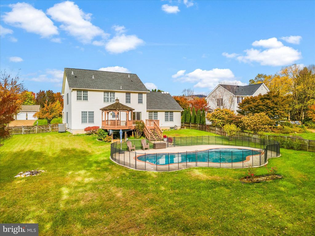 Photo of 107 Mina Drive, MIDDLETOWN, MD 21769 (MLS # MDFR2072806)