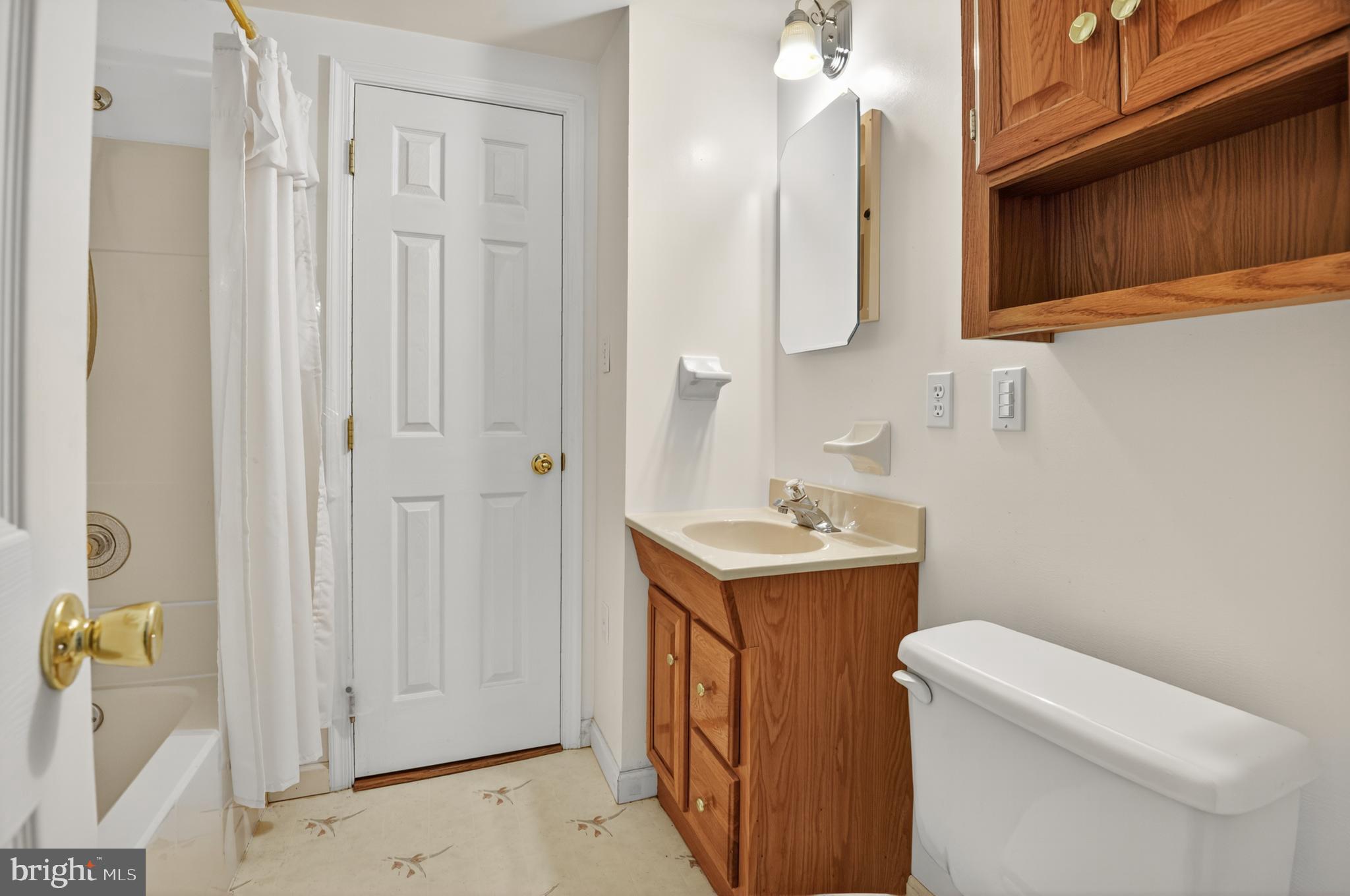 BERRY HILL MANOR - Residential