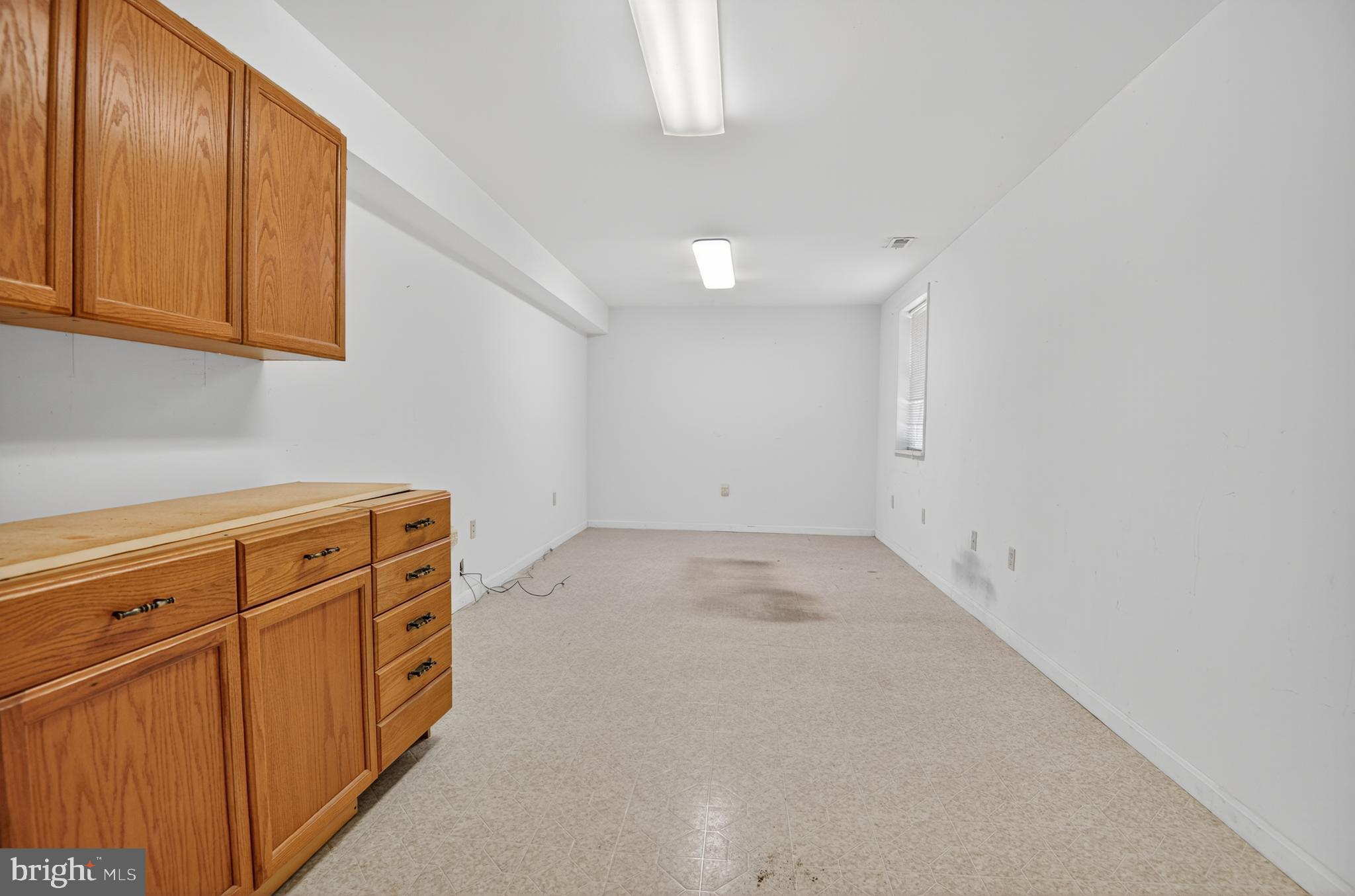 BERRY HILL MANOR - Residential