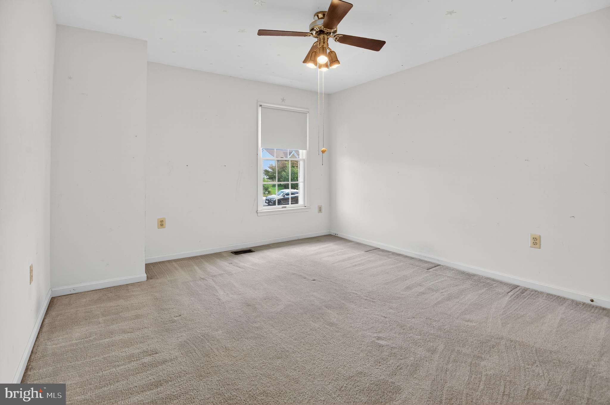 BERRY HILL MANOR - Residential